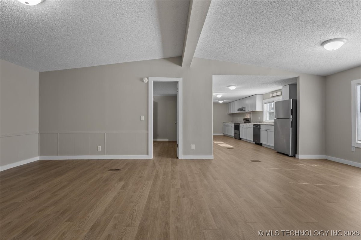 1158 S Collyge Avenue Property Photo 13