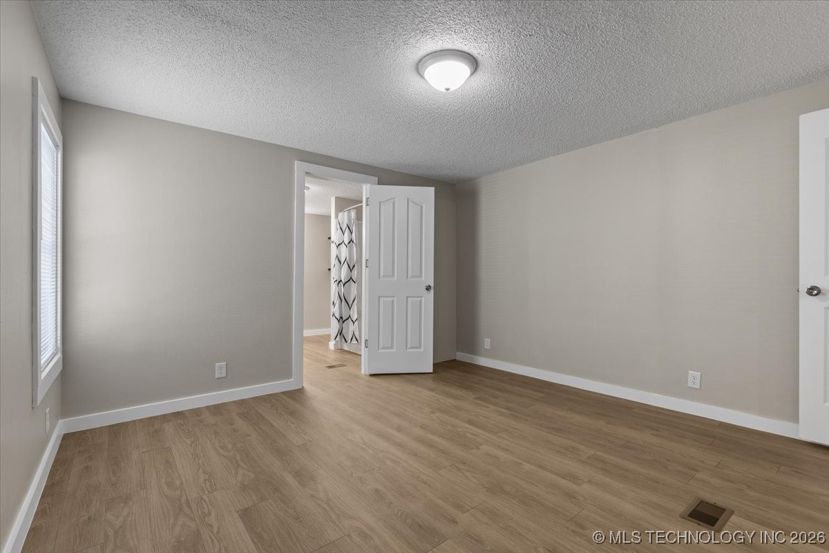 1158 S Collyge Avenue Property Photo 28