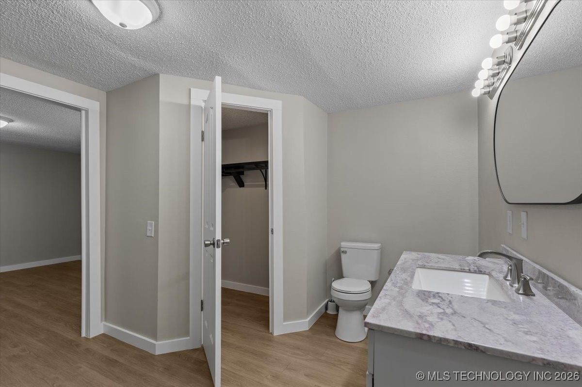 1158 S Collyge Avenue Property Photo 30