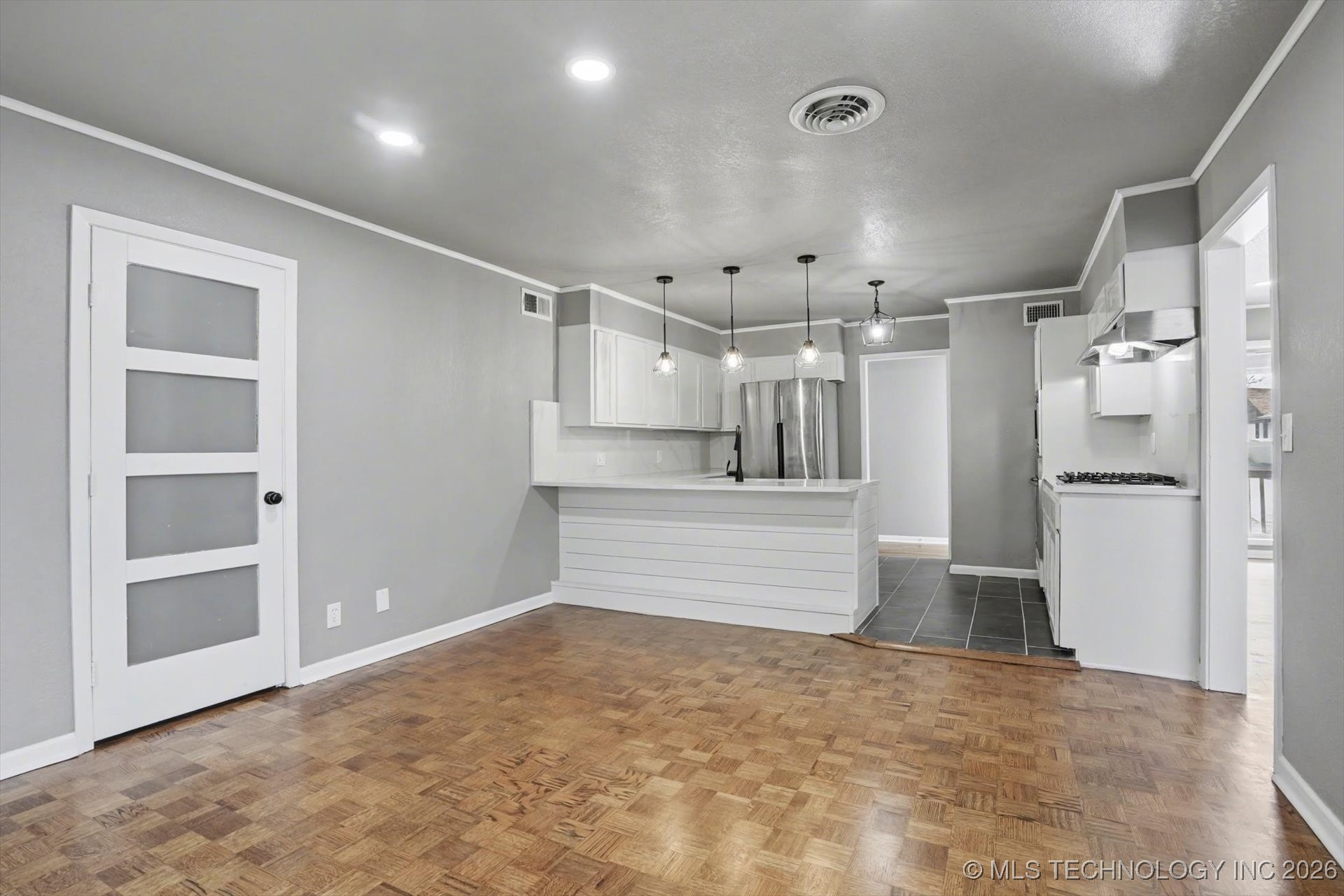 6759 E 26th Court Property Photo 19