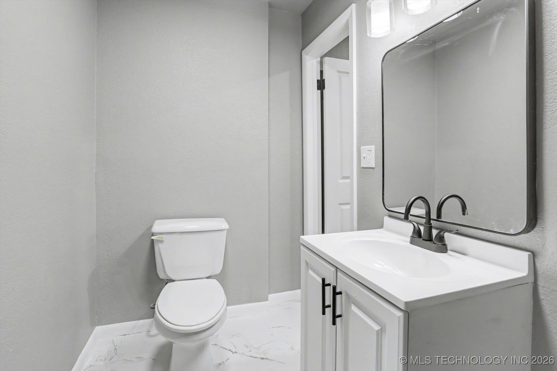 6759 E 26th Court Property Photo 29