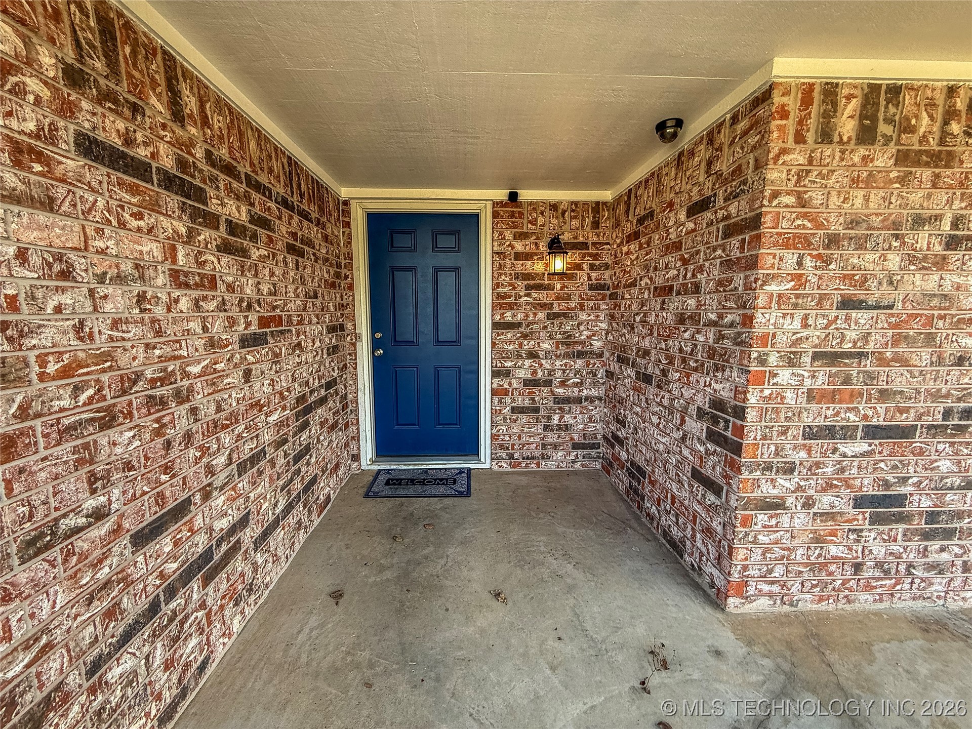 90 Barbara Property Photo 3