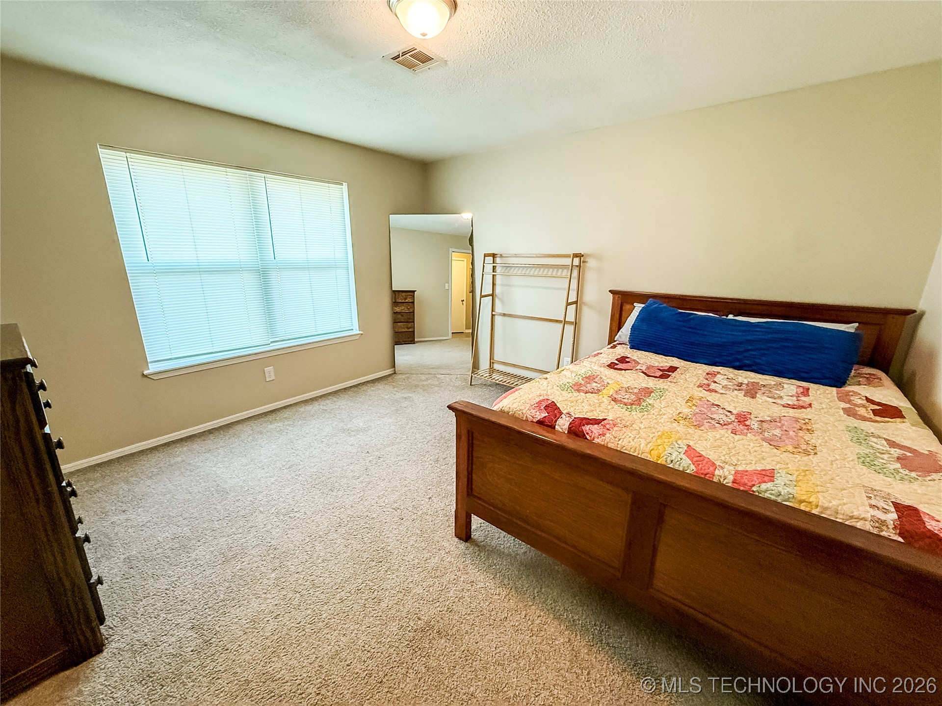 90 Barbara Property Photo 23