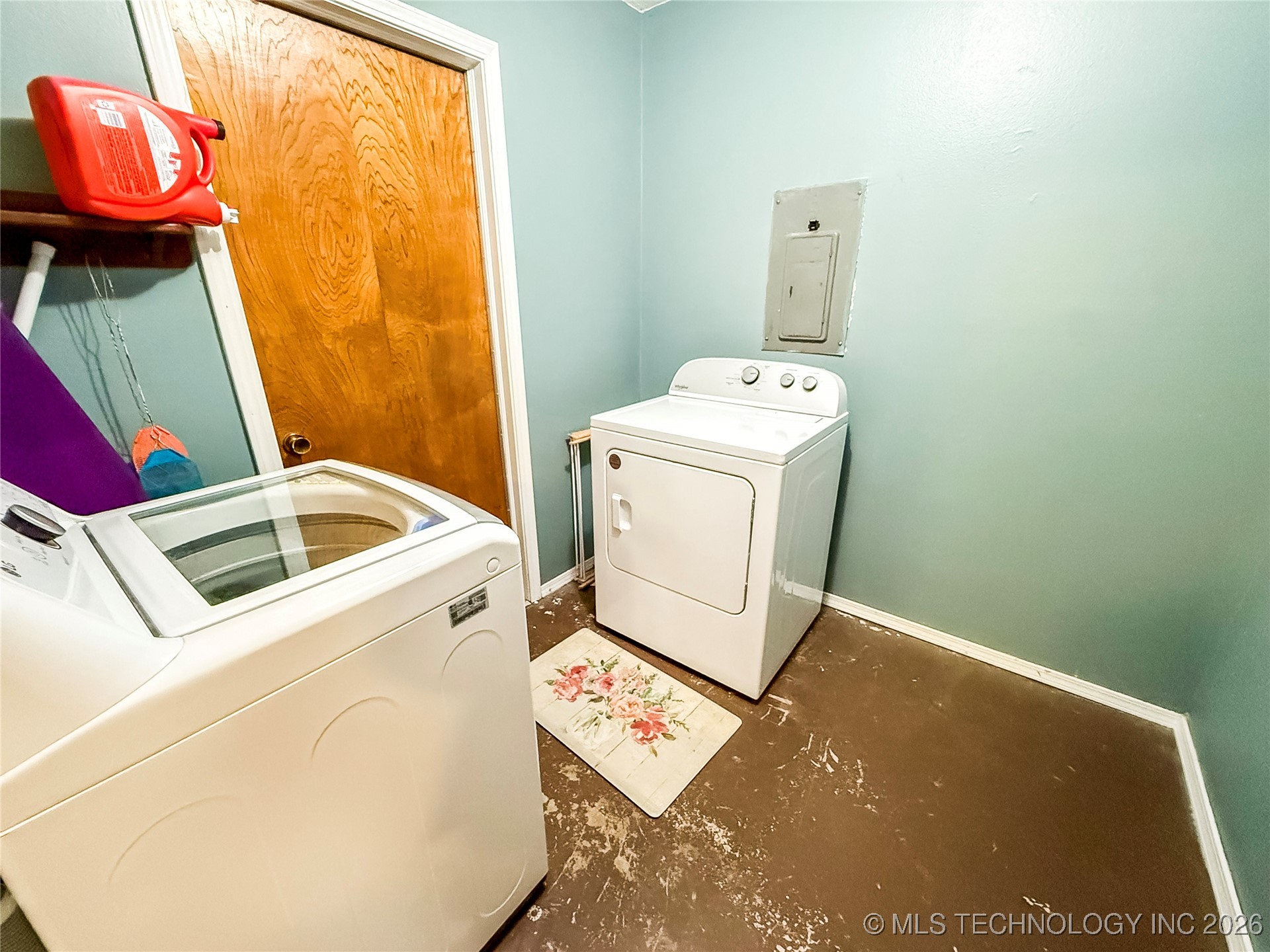 90 Barbara Property Photo 24