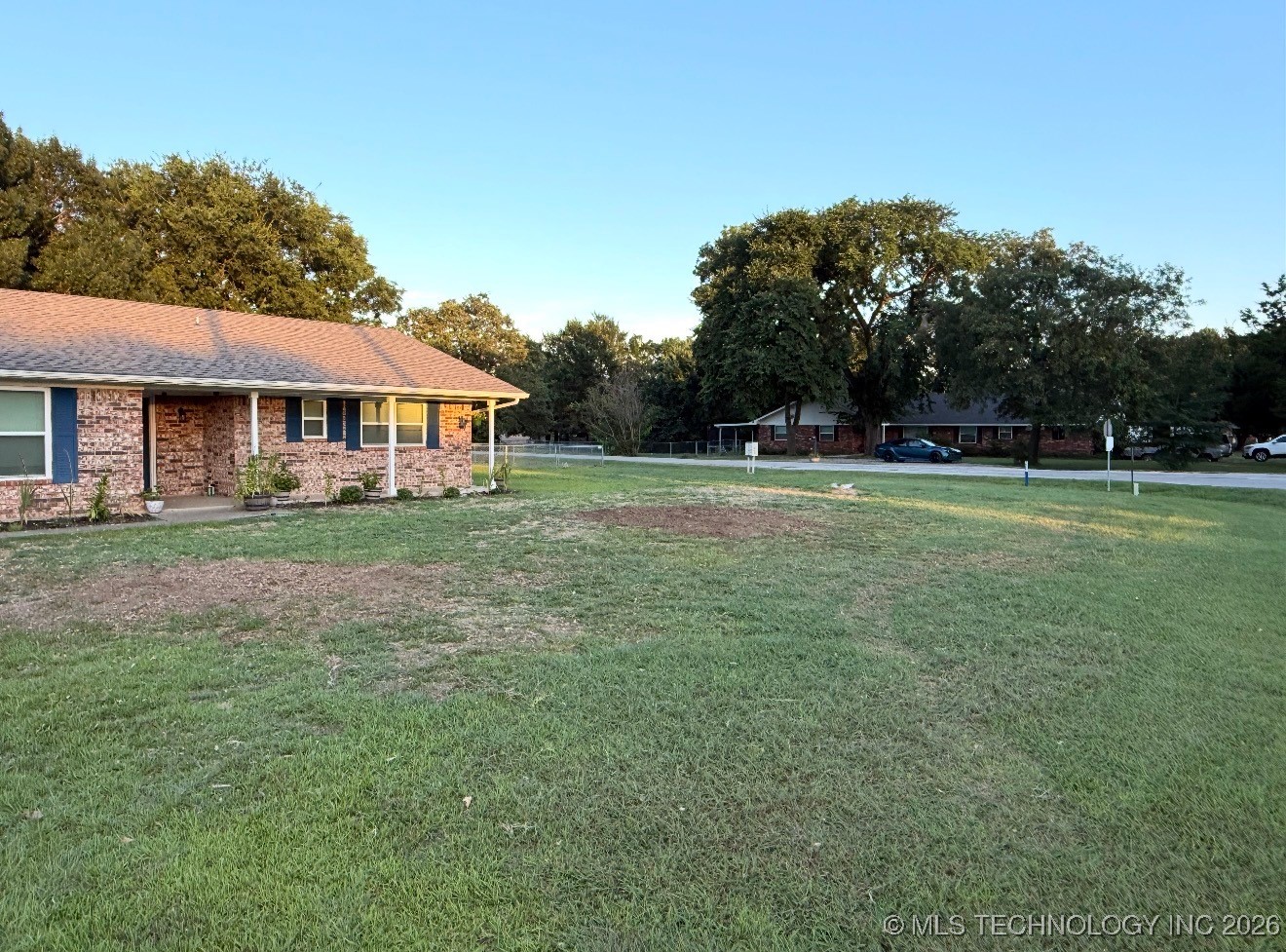 90 Barbara Property Photo 27