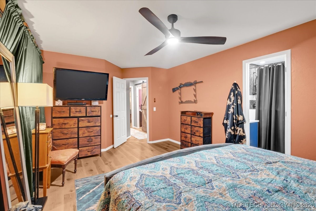 8210 N 126th Avenue Property Photo 19