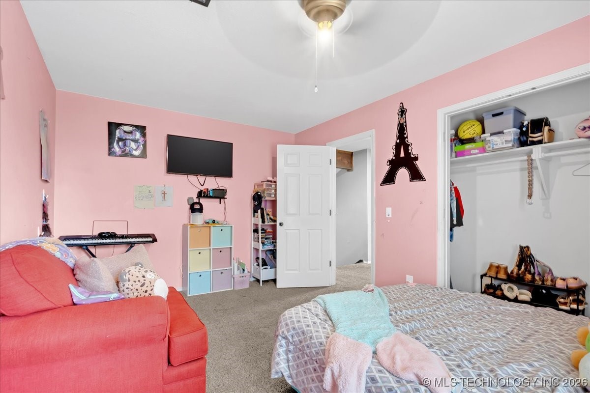 8210 N 126th Avenue Property Photo 29