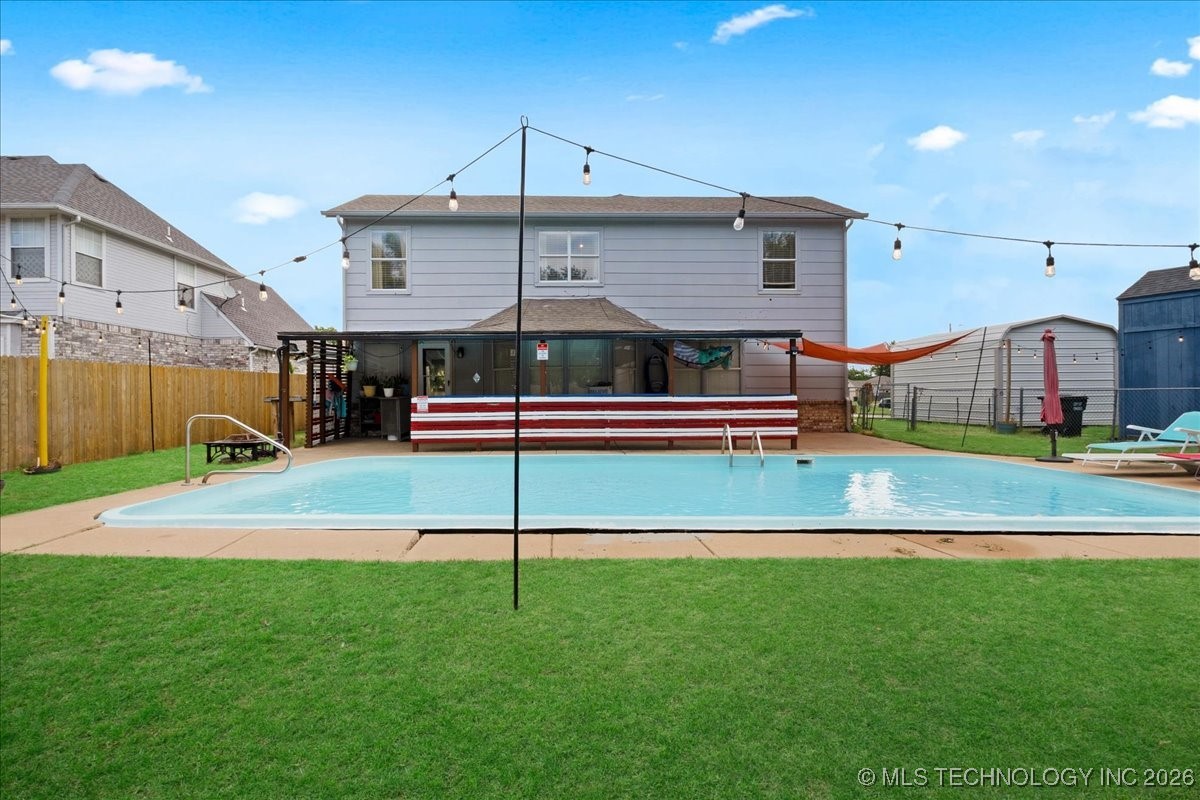 8210 N 126th Avenue Property Photo 44