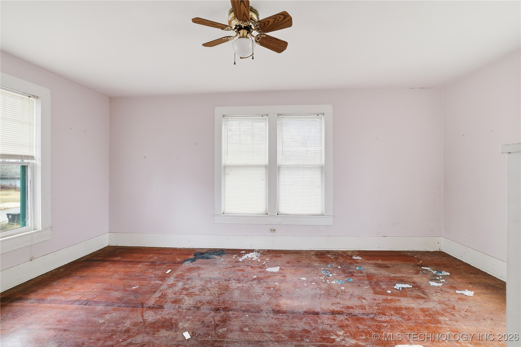 1723 W Cedar Street Property Photo 14