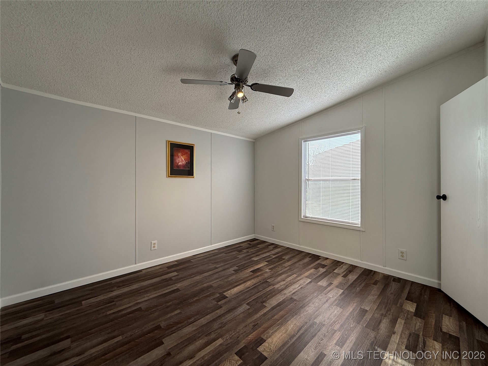 607 Crabapple Court Property Photo 12