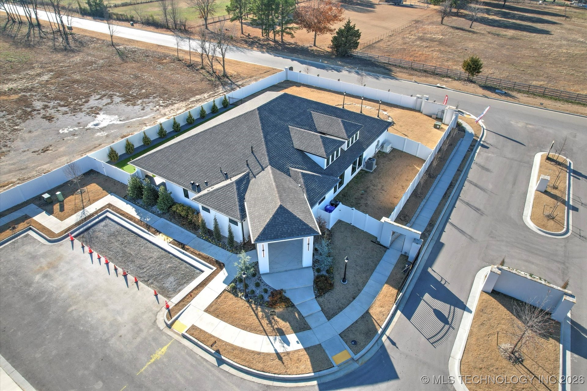 7220 E Norman Street Property Photo 7