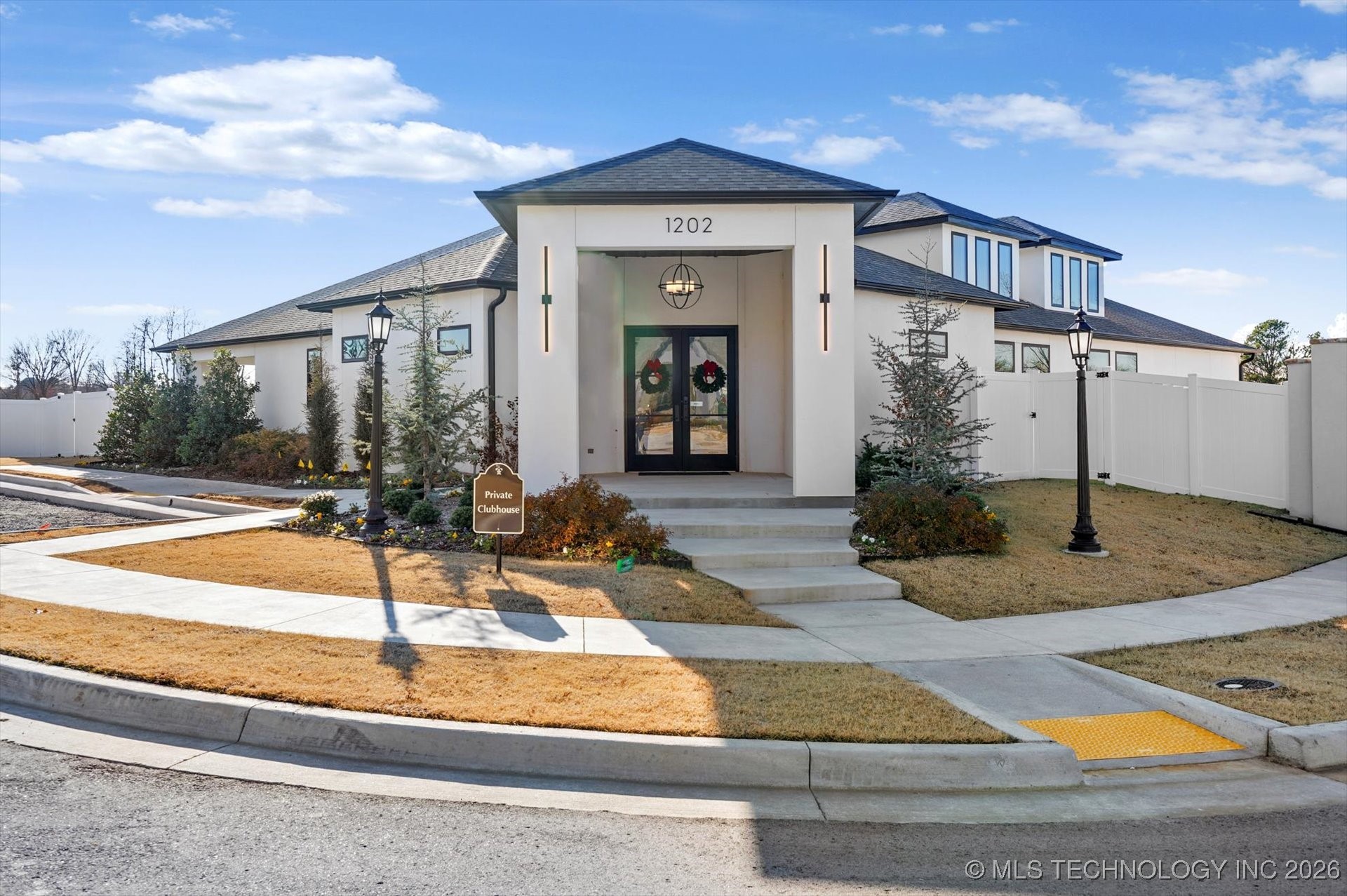 1212 N 72nd Street Property Photo 9