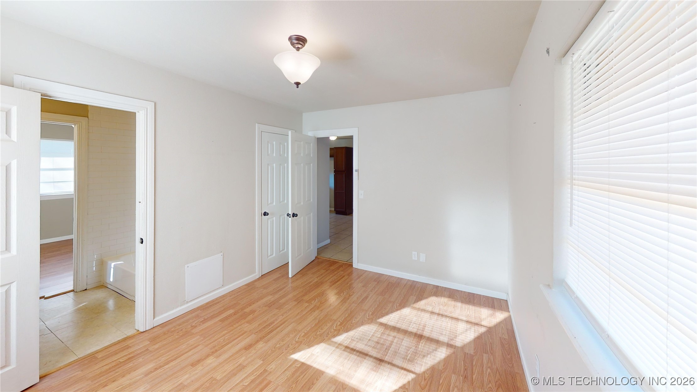 13858 S 292nd East Avenue A Property Photo 8