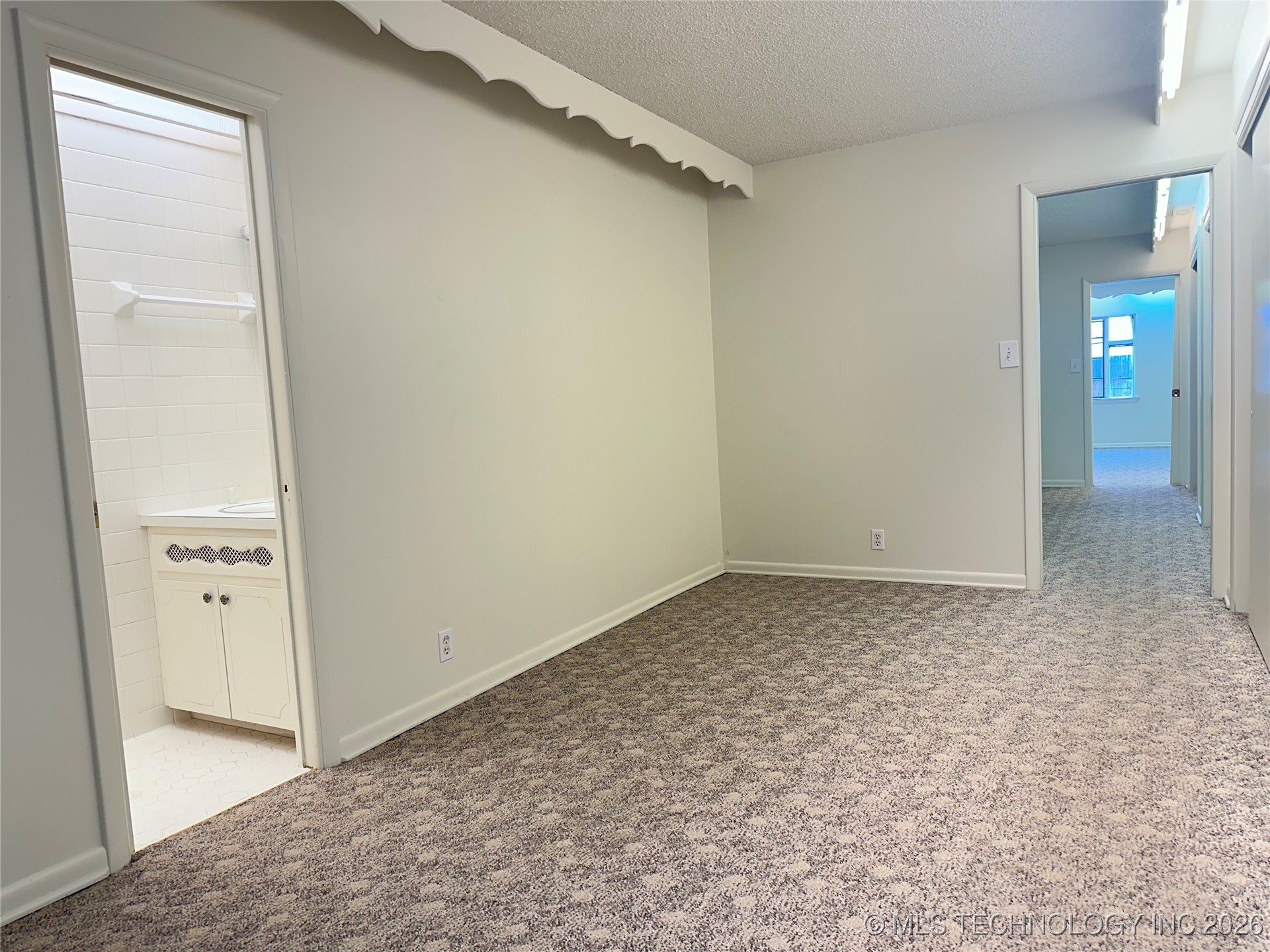 414 W Main Street Property Photo 15