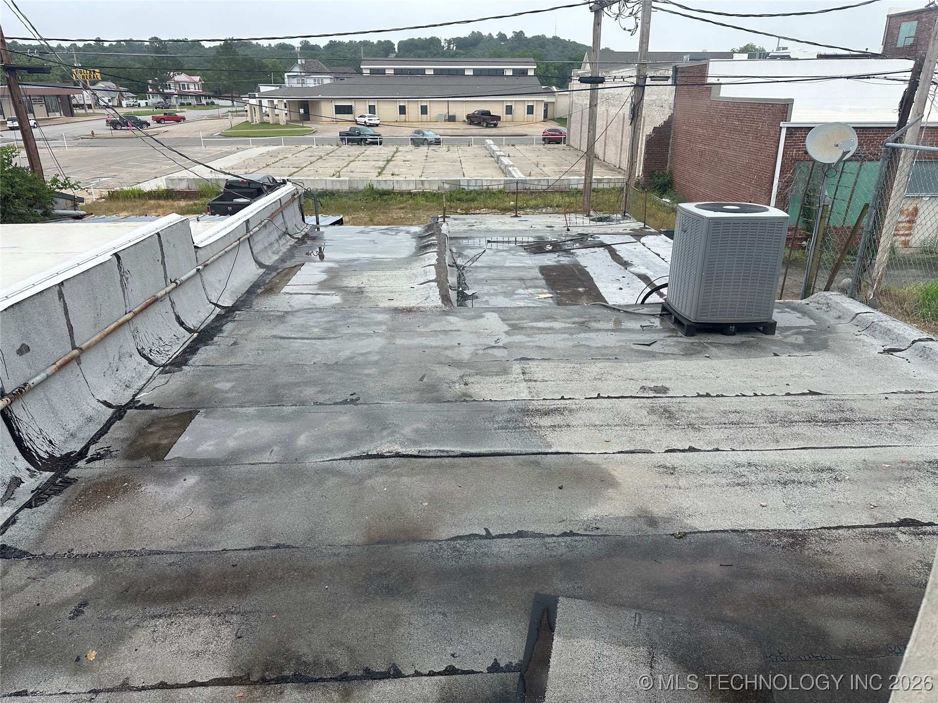 414 W Main Street Property Photo 23