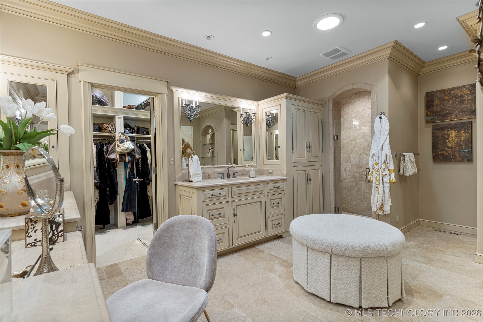 4401 Oak Road Property Photo 29