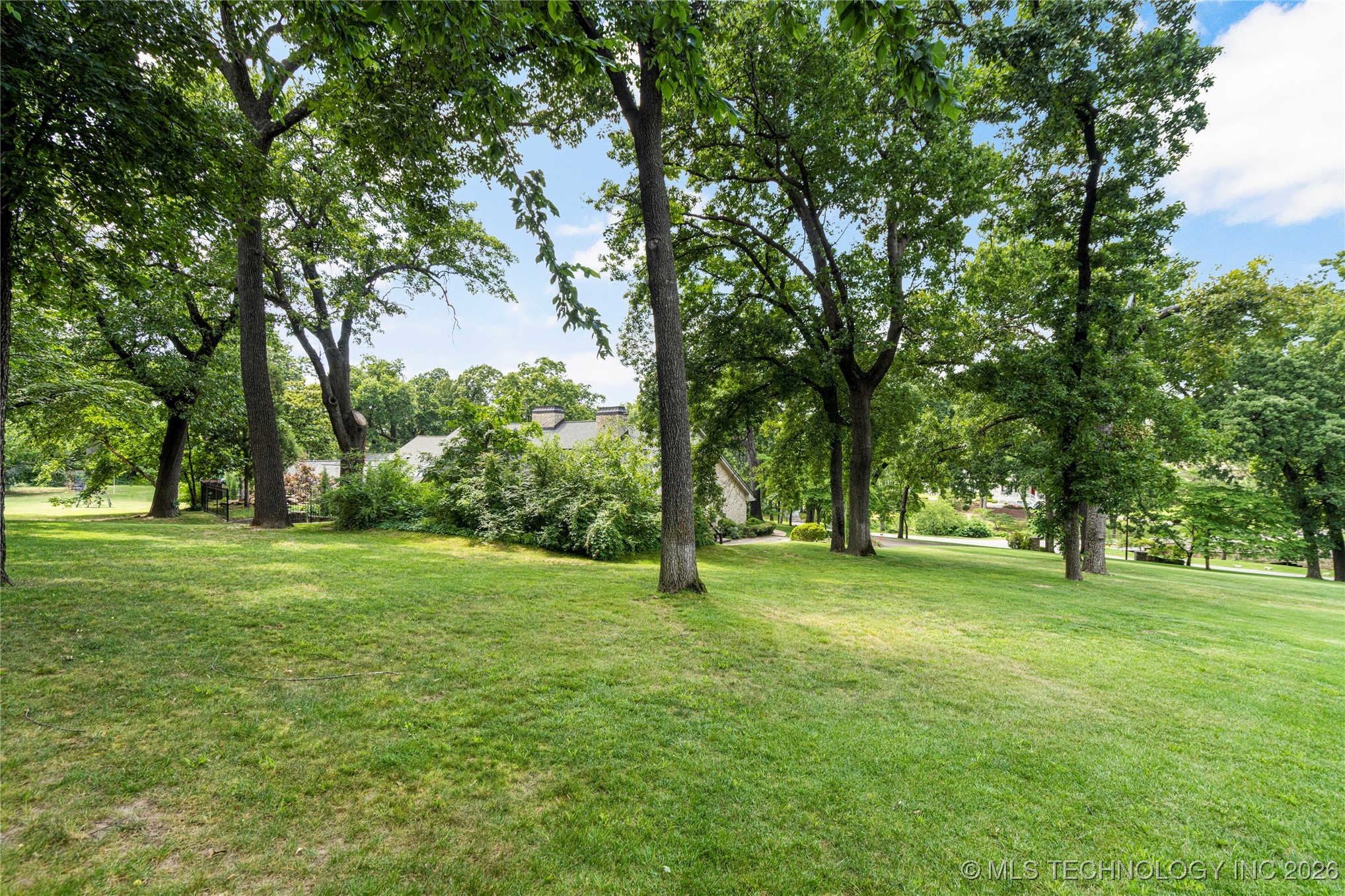 4401 Oak Road Property Photo 43