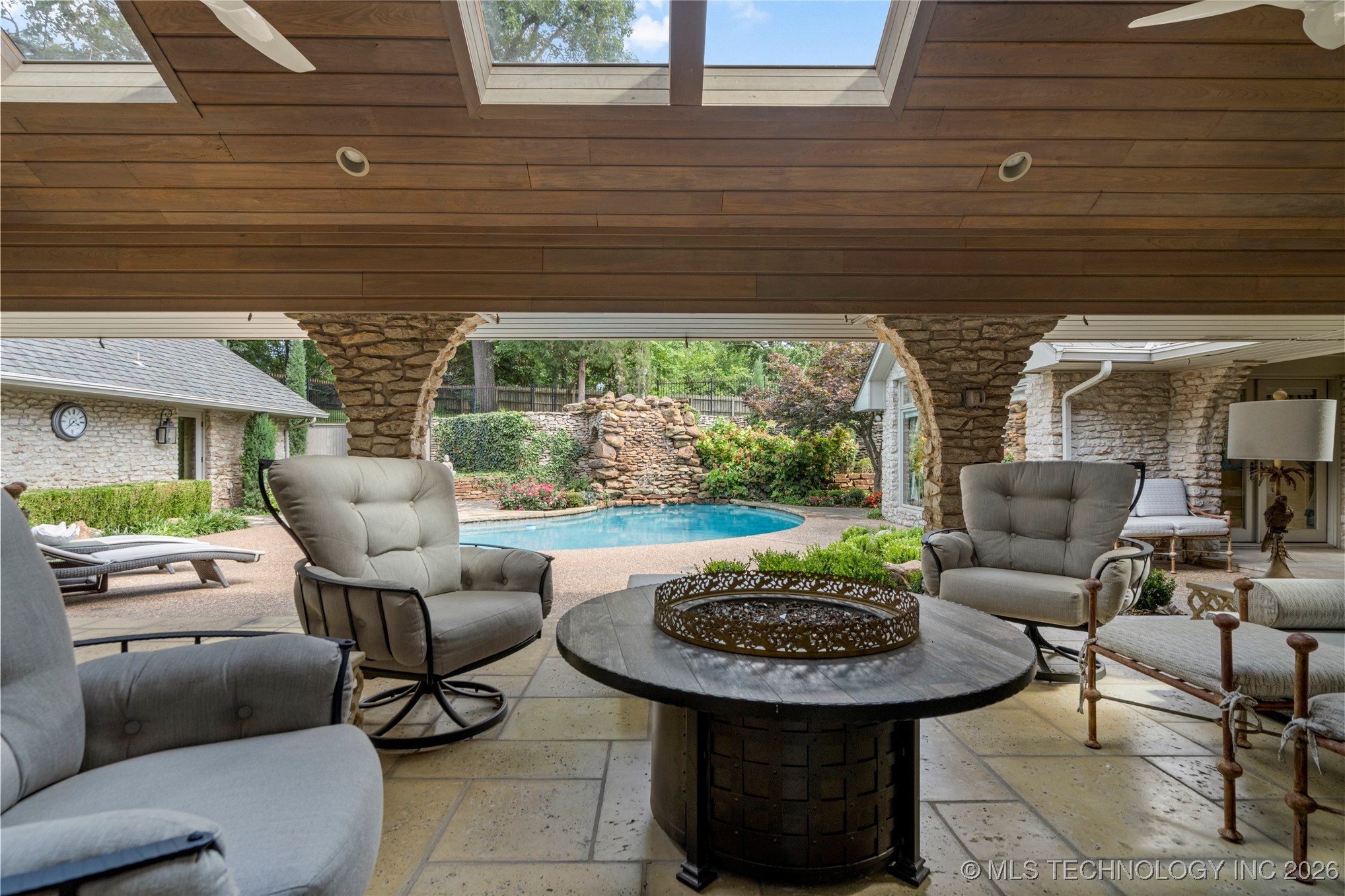 4401 Oak Road Property Photo 46