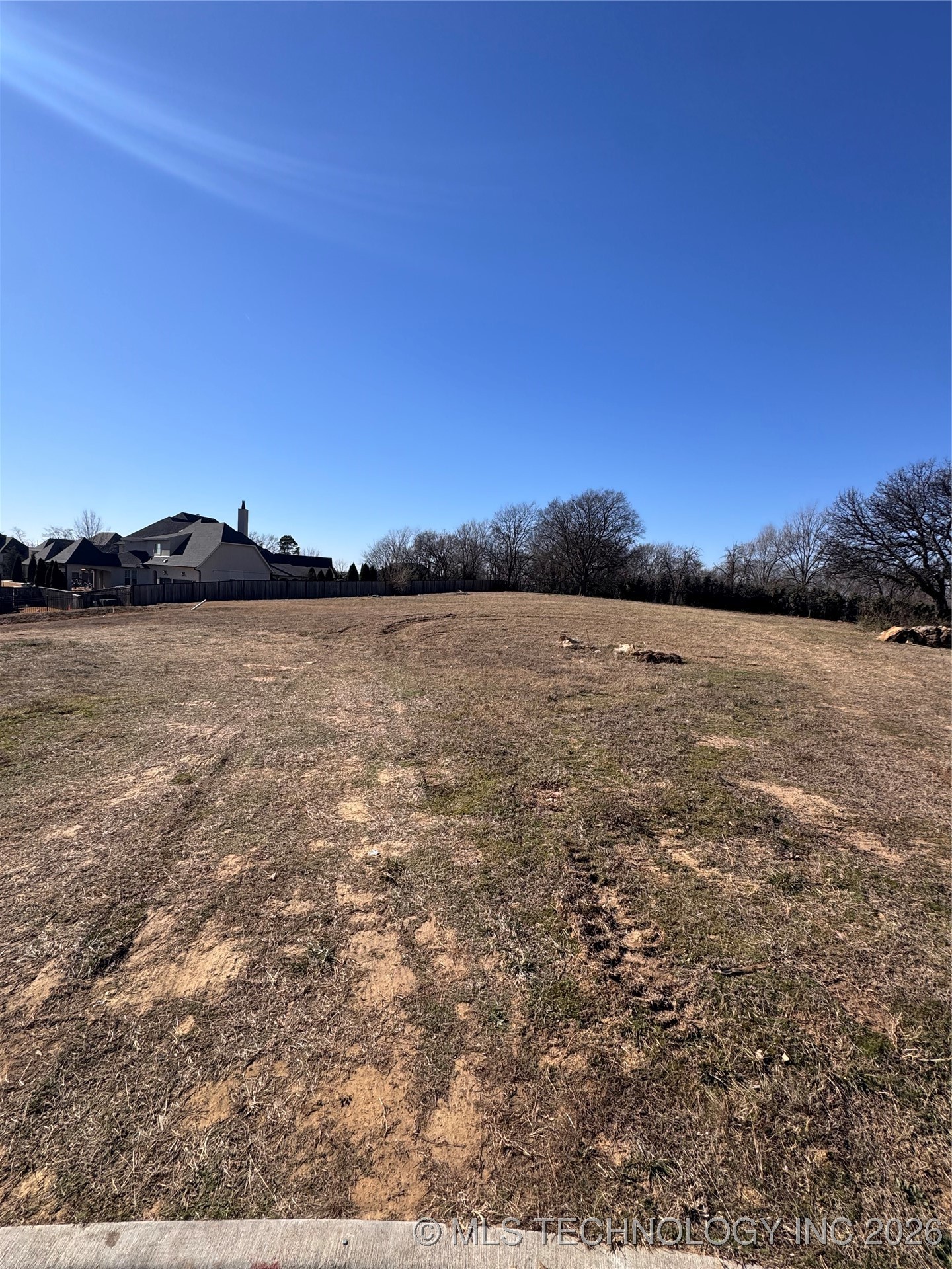 10612 S Holley Street Property Photo 2