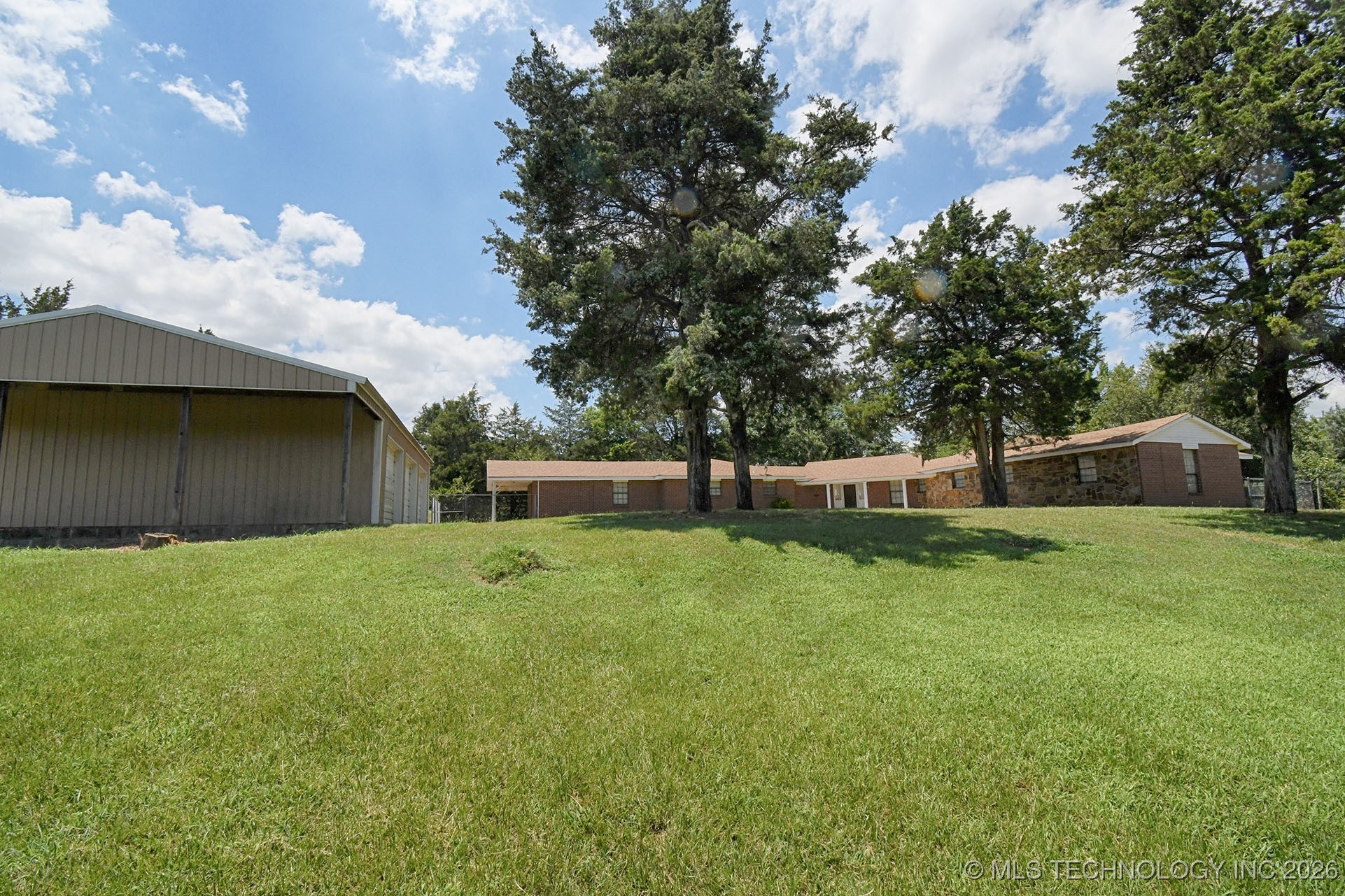 39827 Morris Creek Road Property Photo 1