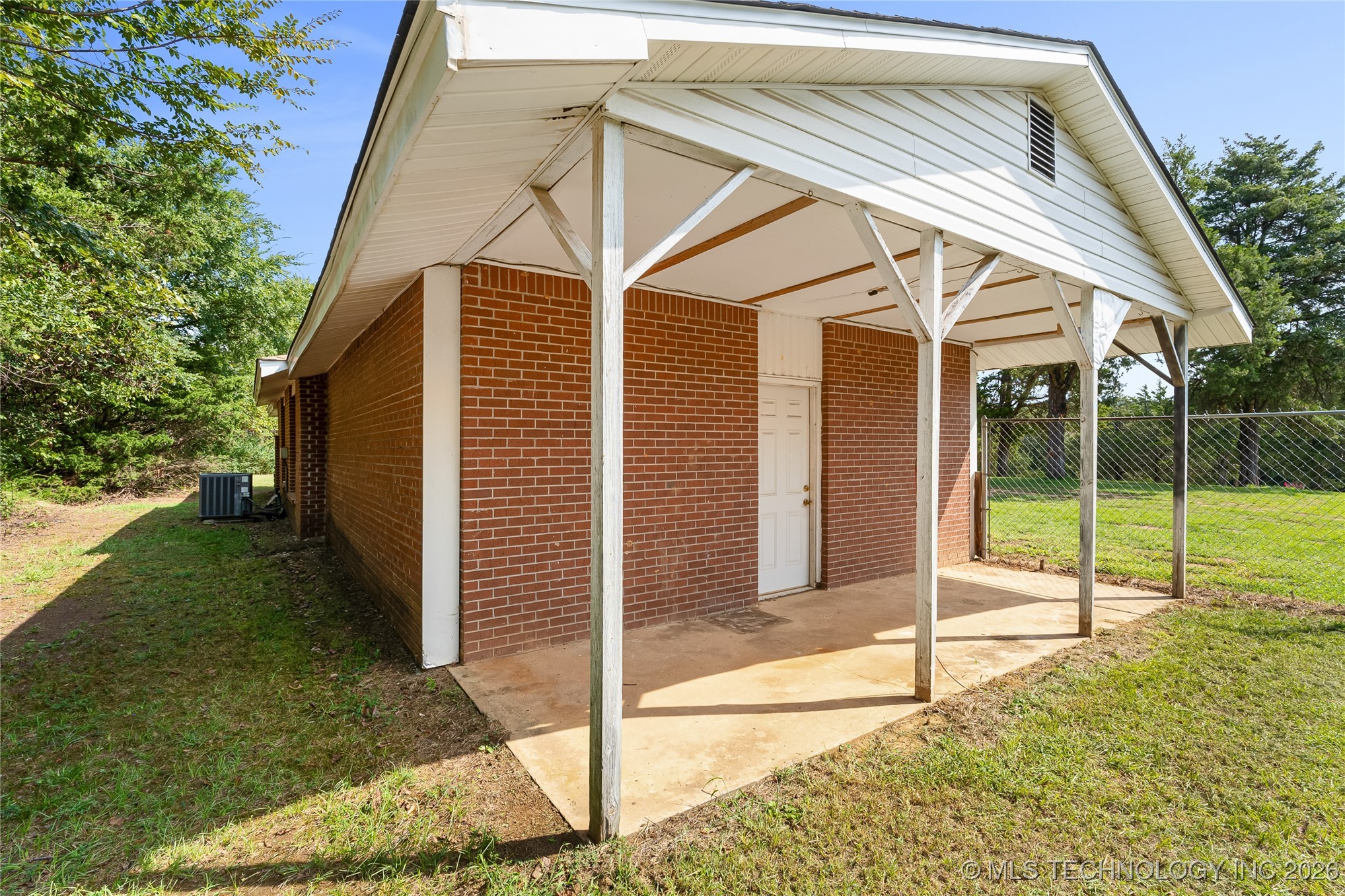 39827 Morris Creek Road Property Photo 4