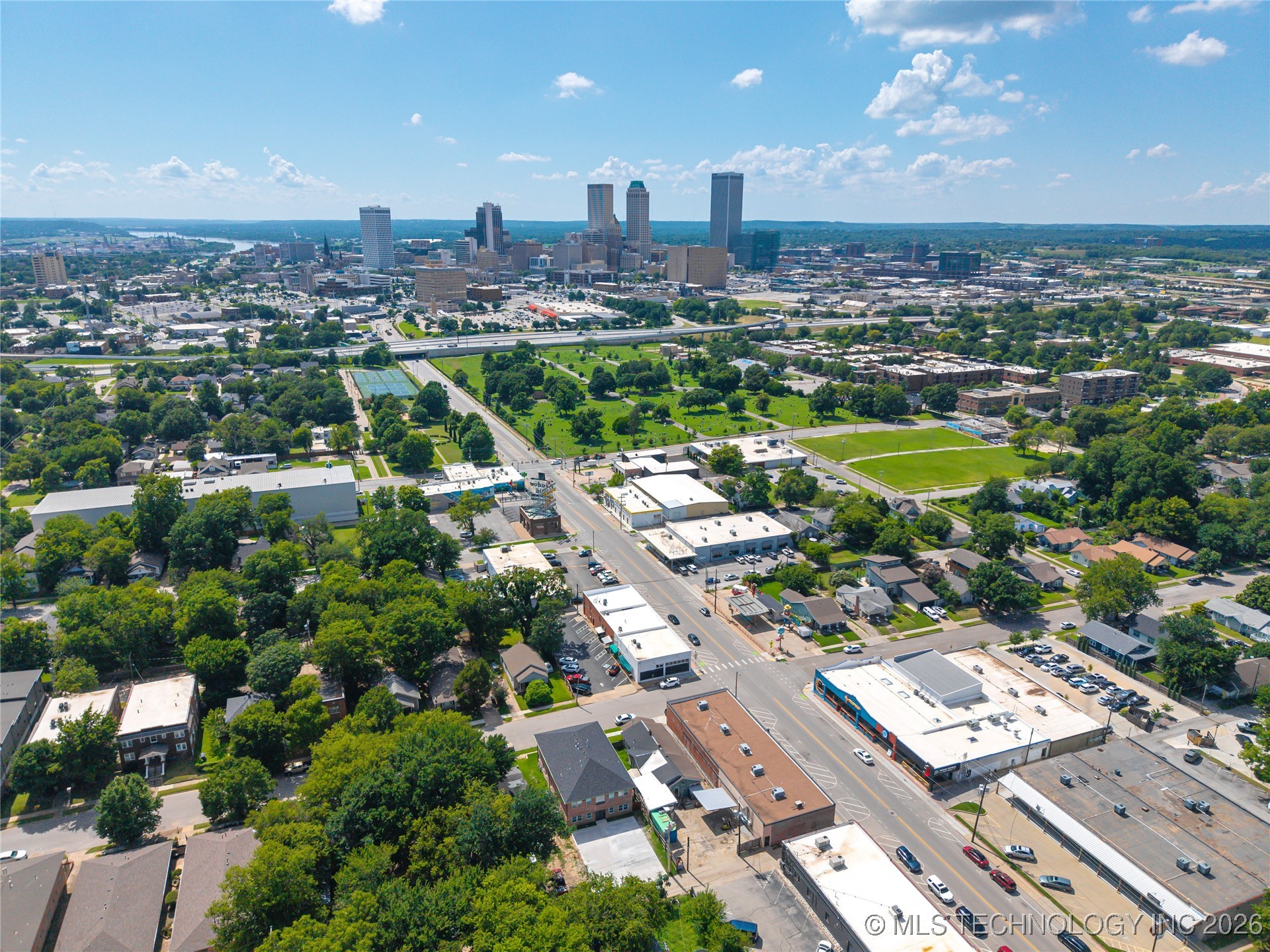 1111 S Quincy Avenue Property Photo 6