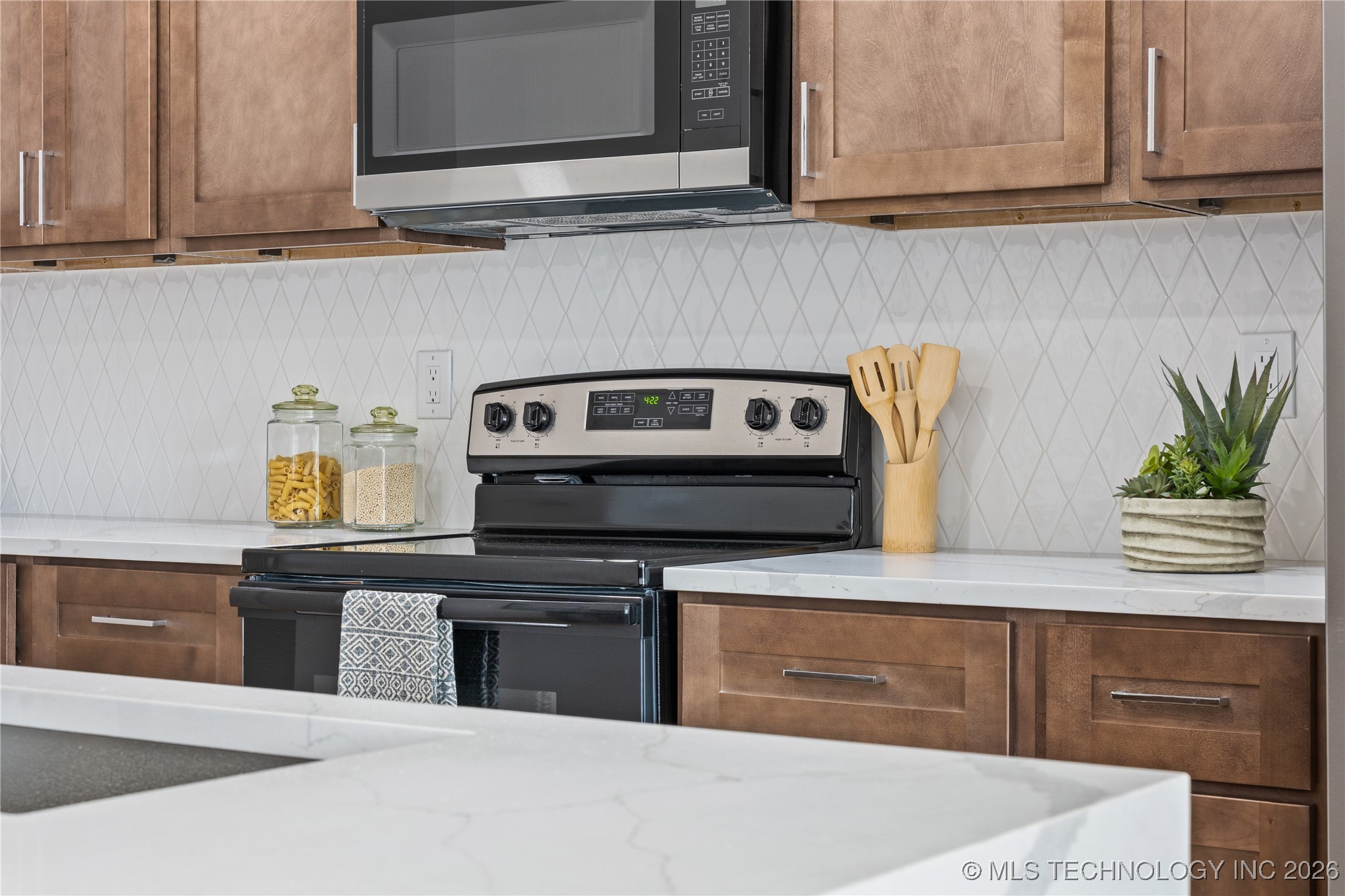 1111 S Quincy Avenue Property Photo 28