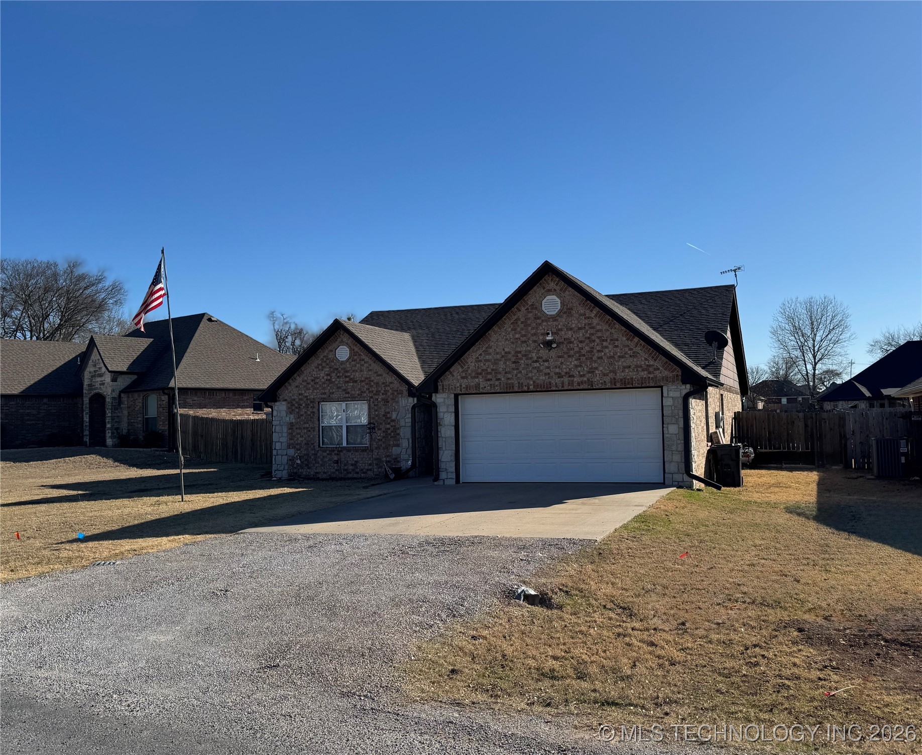 13897 County Road 1564 Property Photo 6