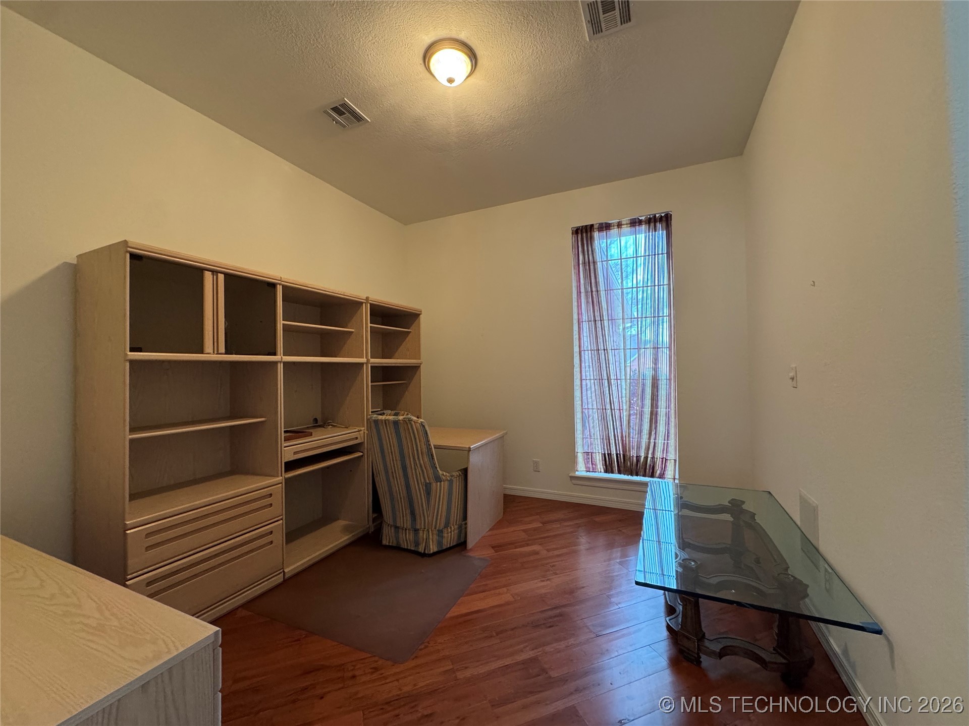 3201 Greenbriar Property Photo 17