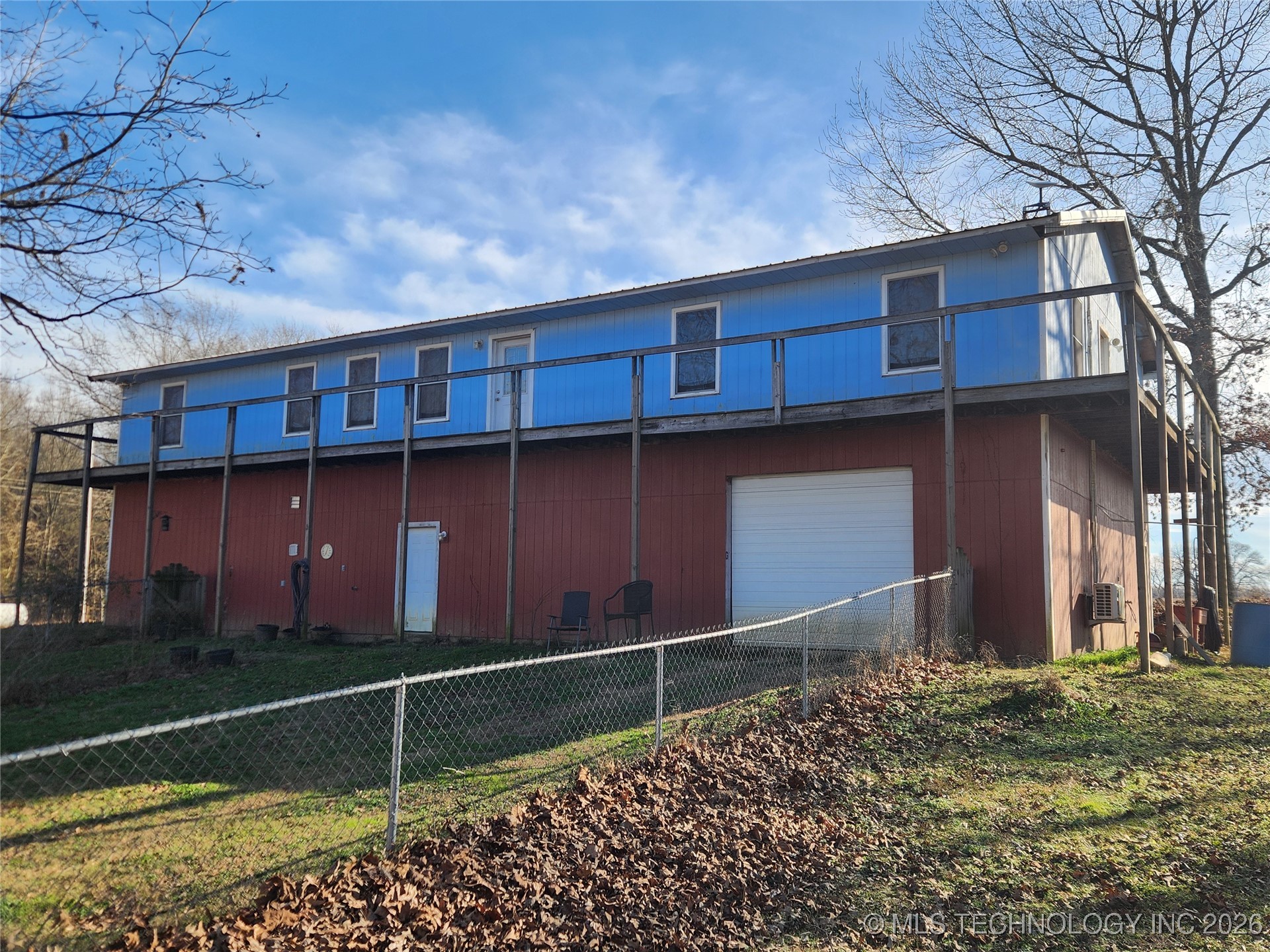 2723 S Park Property Photo 9