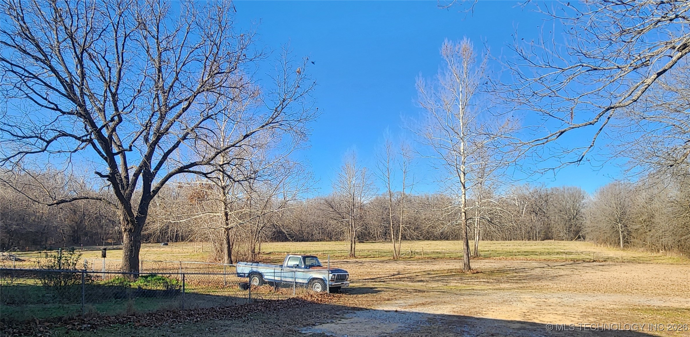 2723 S Park Property Photo 11