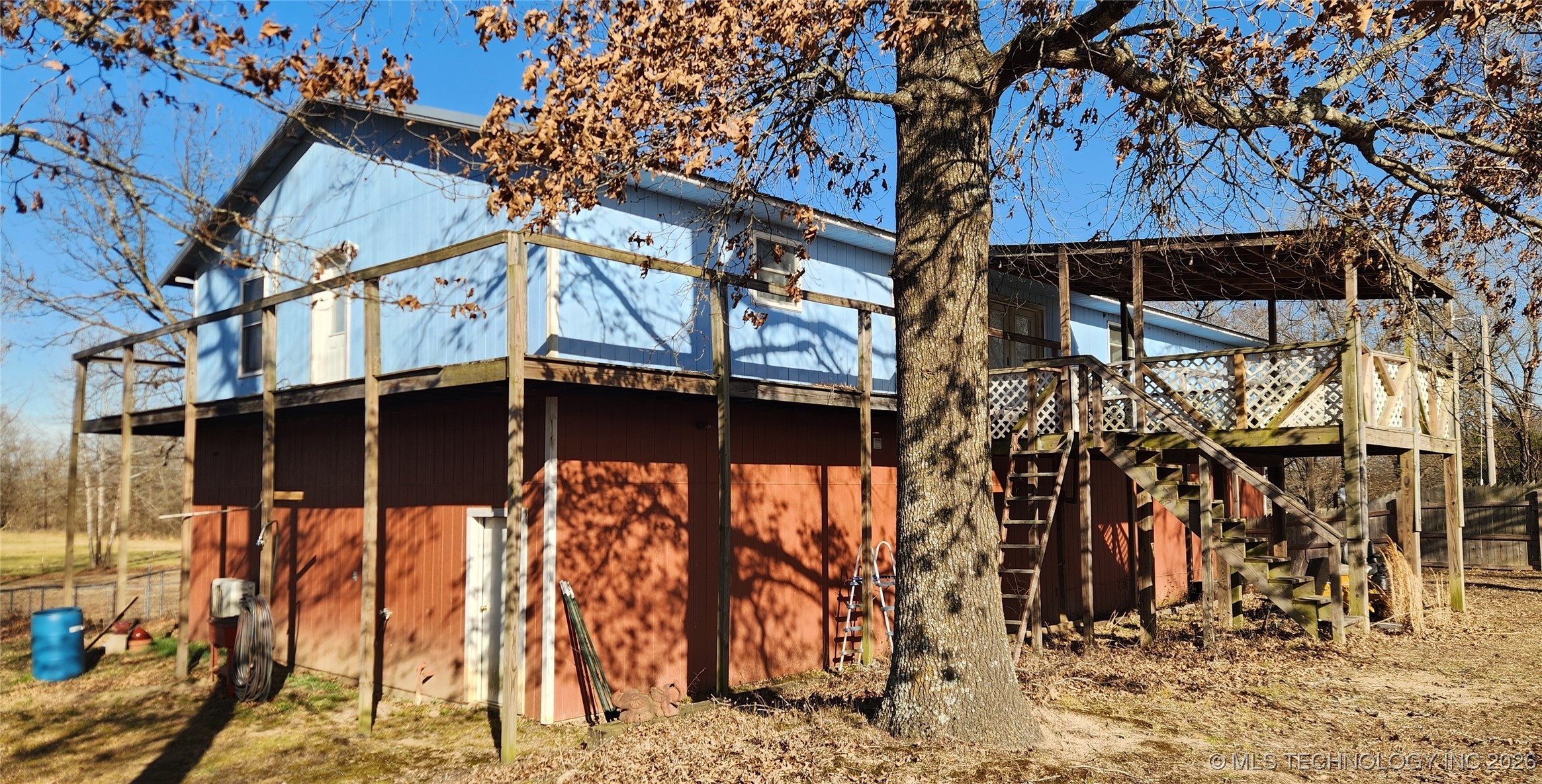 2723 S Park Property Photo 13