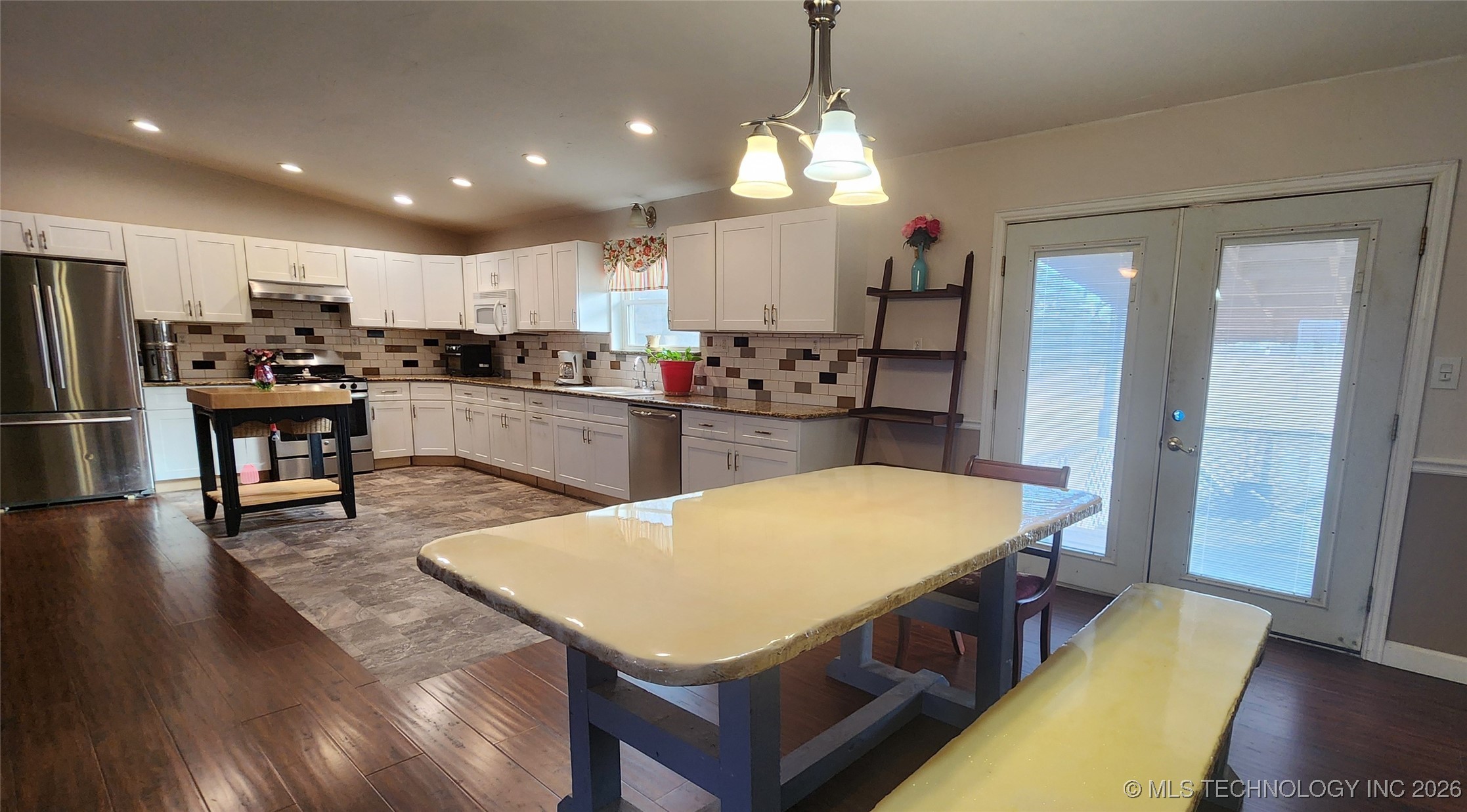 2723 S Park Property Photo 61