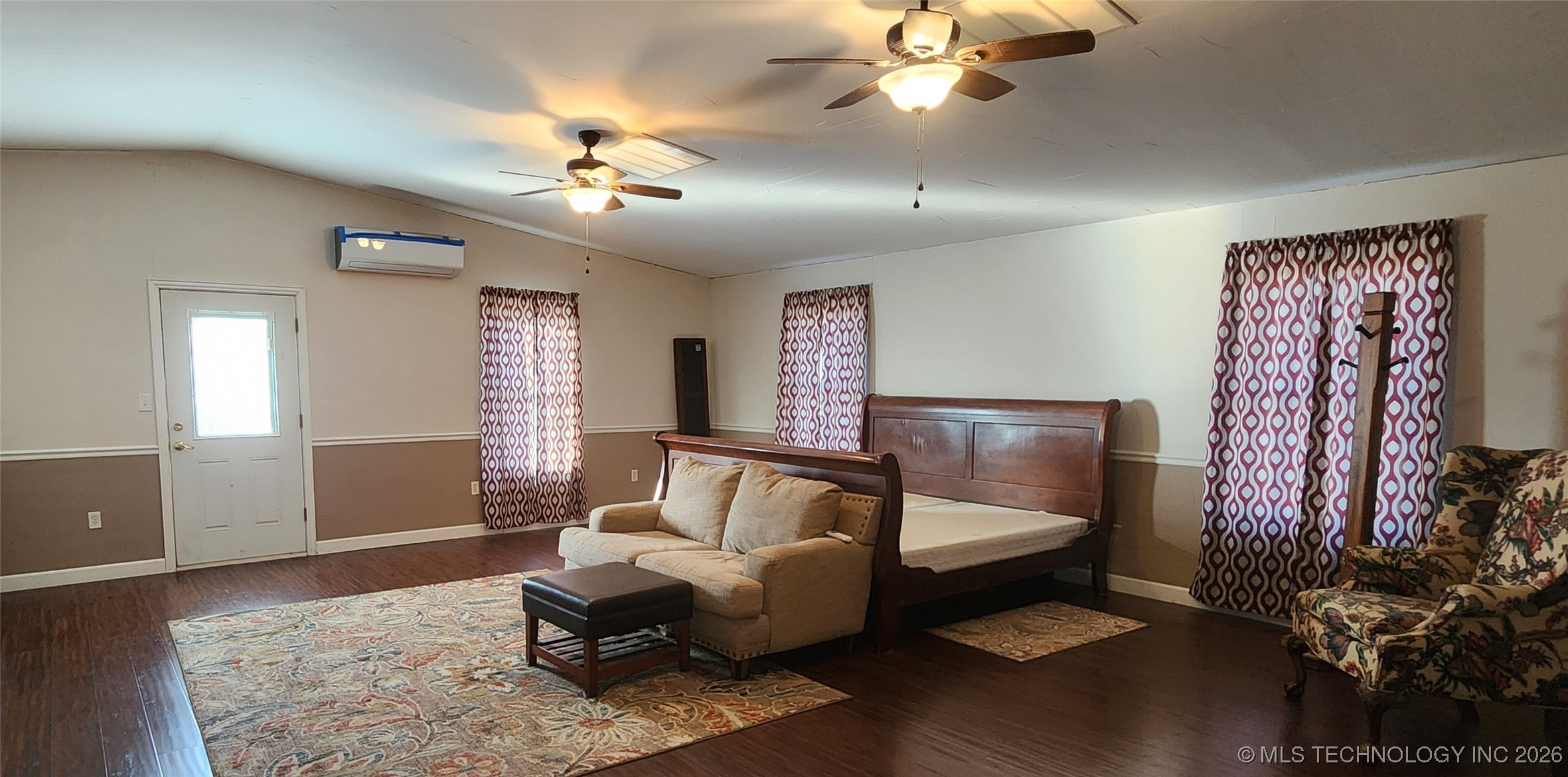 2723 S Park Property Photo 65