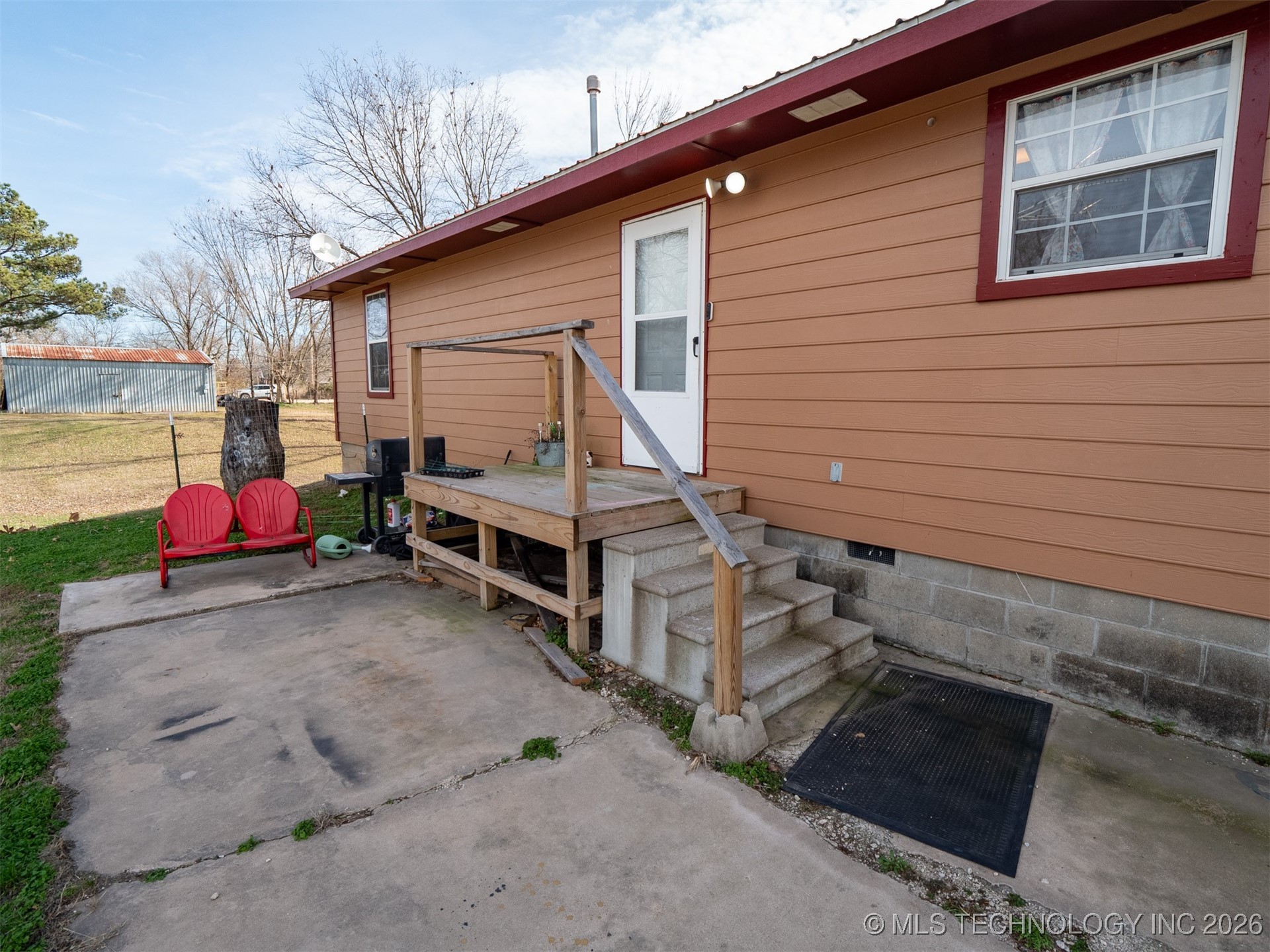 104 S Denver Property Photo 6