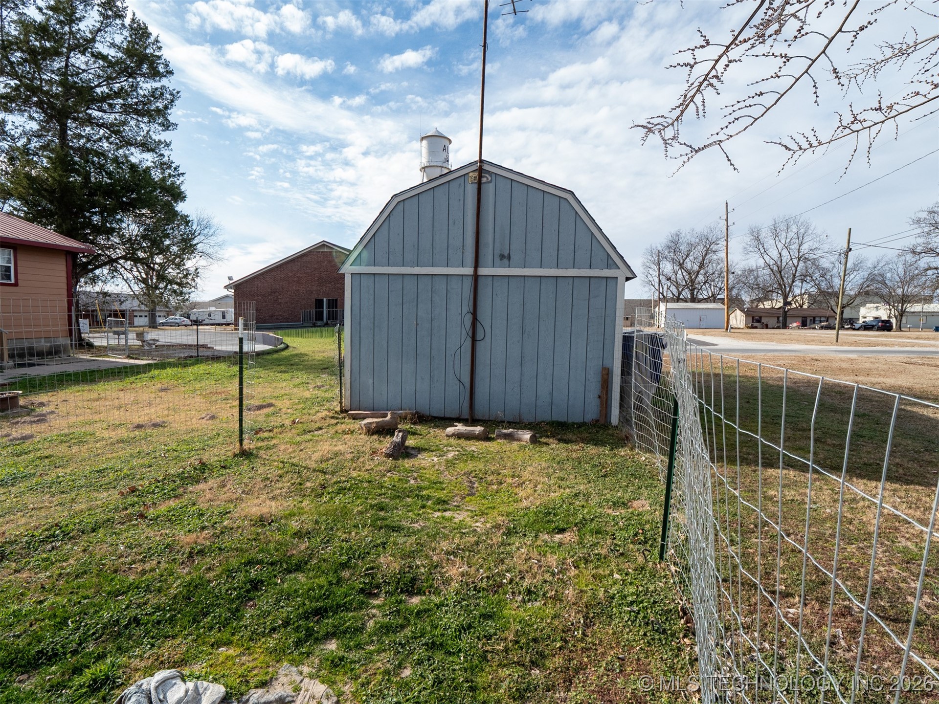 104 S Denver Property Photo 20