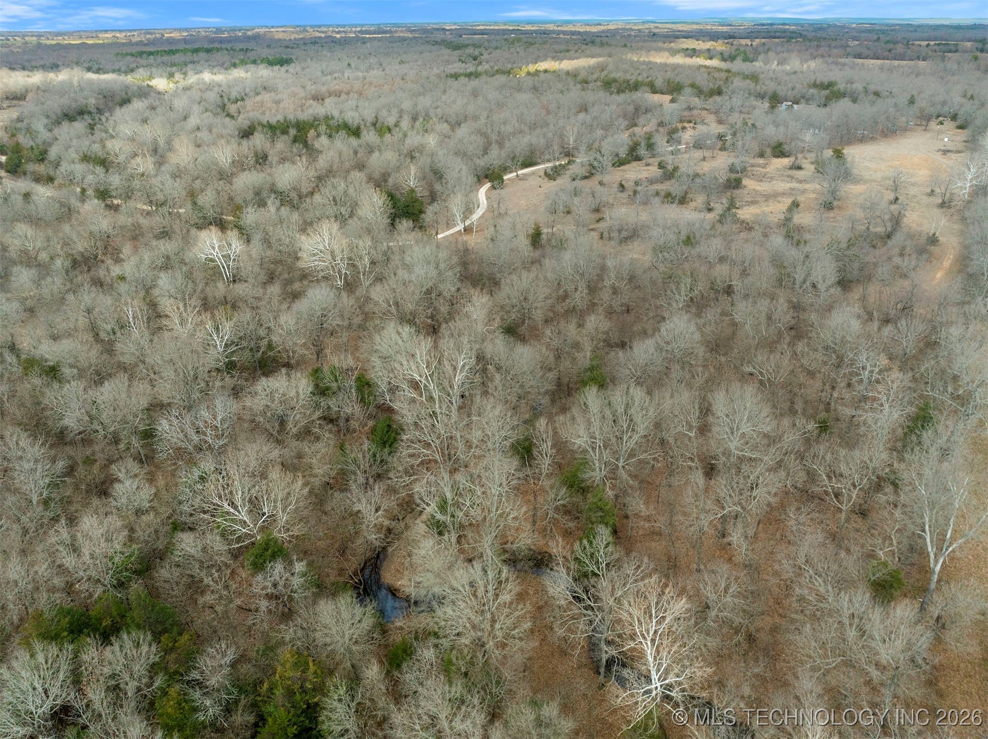 20 E 2010 Road Property Photo 7