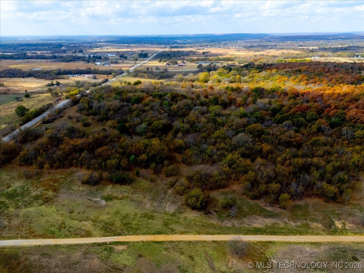 Hwy 16 Property Photo 3