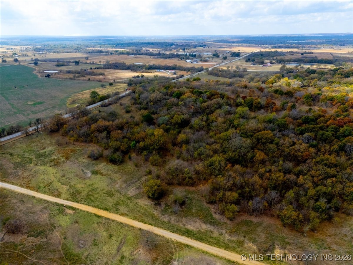 Hwy 16 Property Photo 4