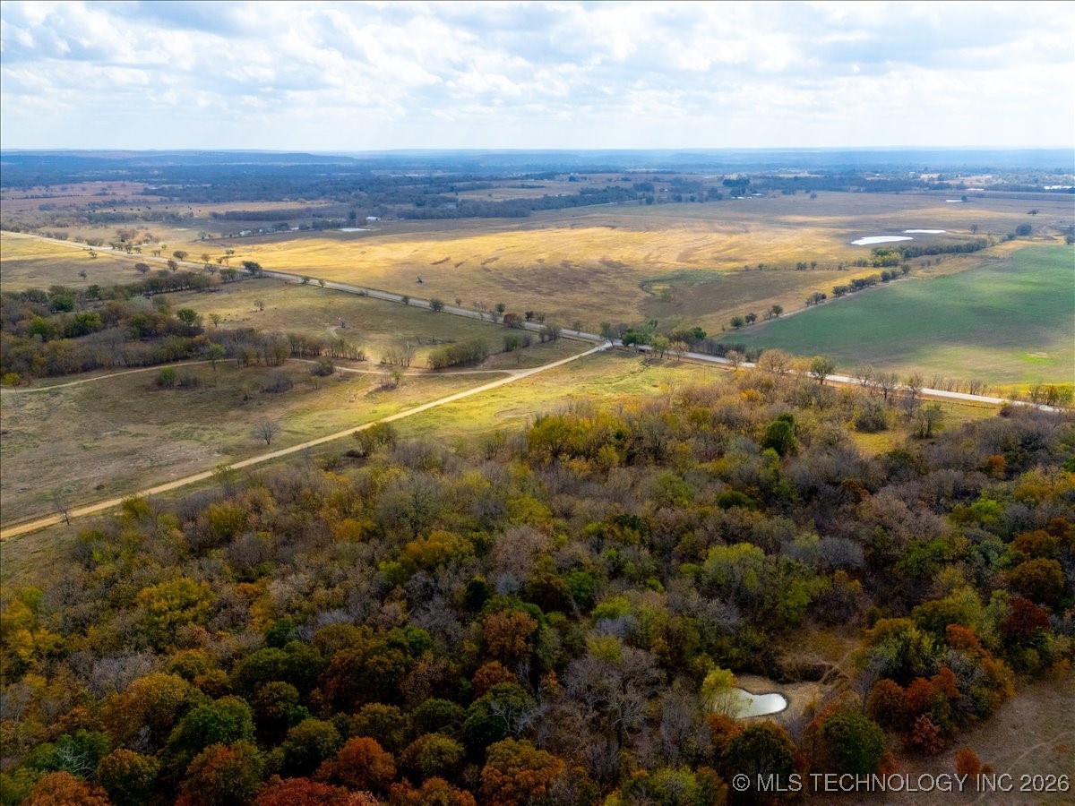 Hwy 16 Property Photo 8