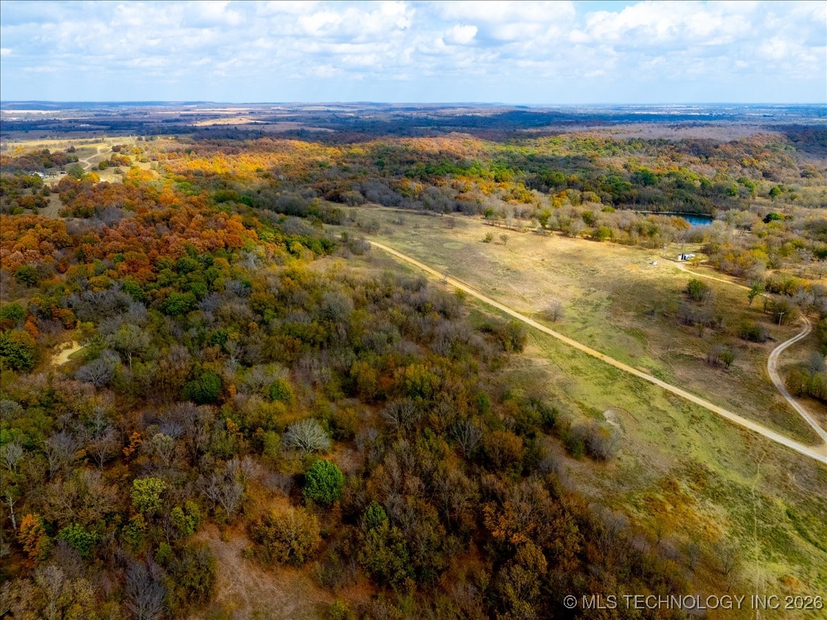 Hwy 16 Property Photo 12