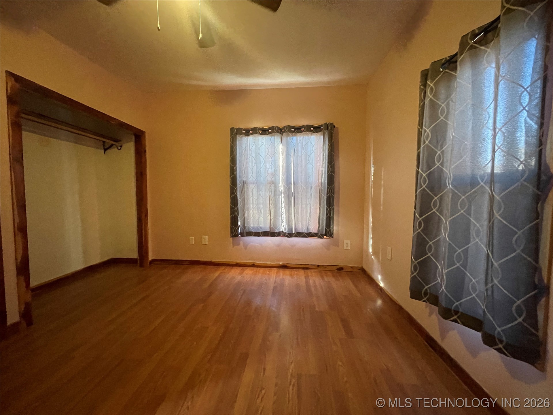 513 S State Avenue Property Photo 12