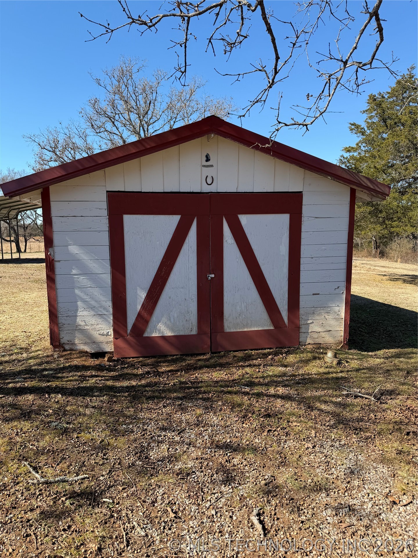 2414 Ne 1190th Property Photo 9