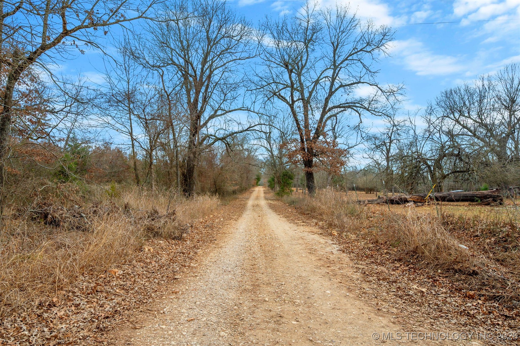 40 E 2010 Road Property Photo 13