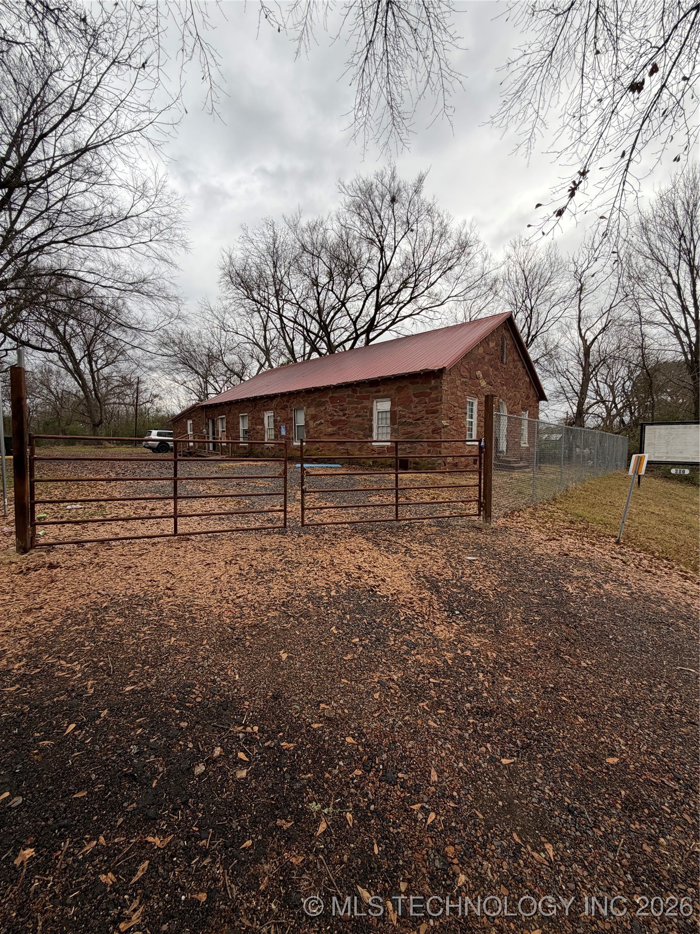 607 Se 3rd Property Photo 1