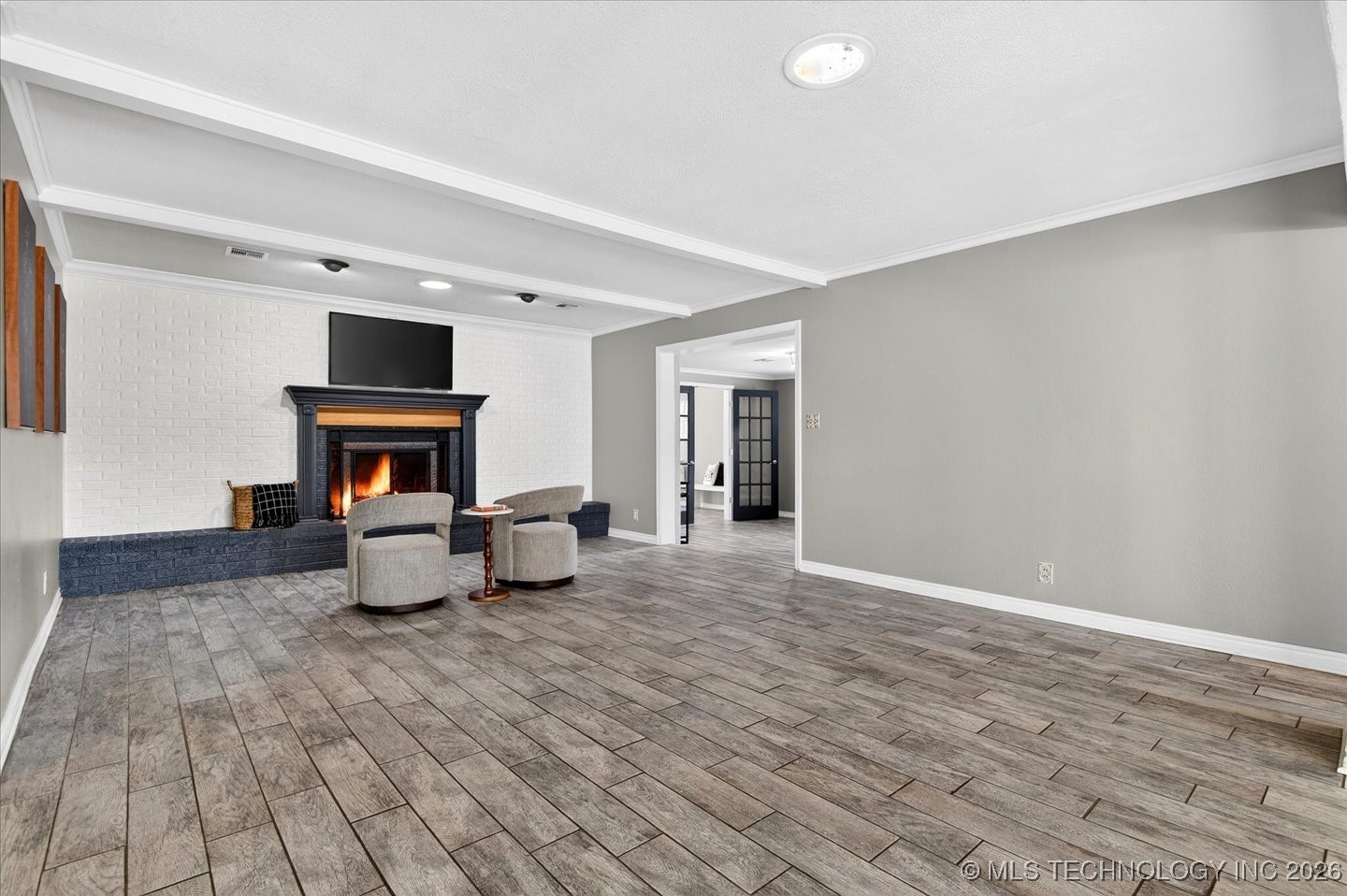 1516 Harris Drive Property Photo 8