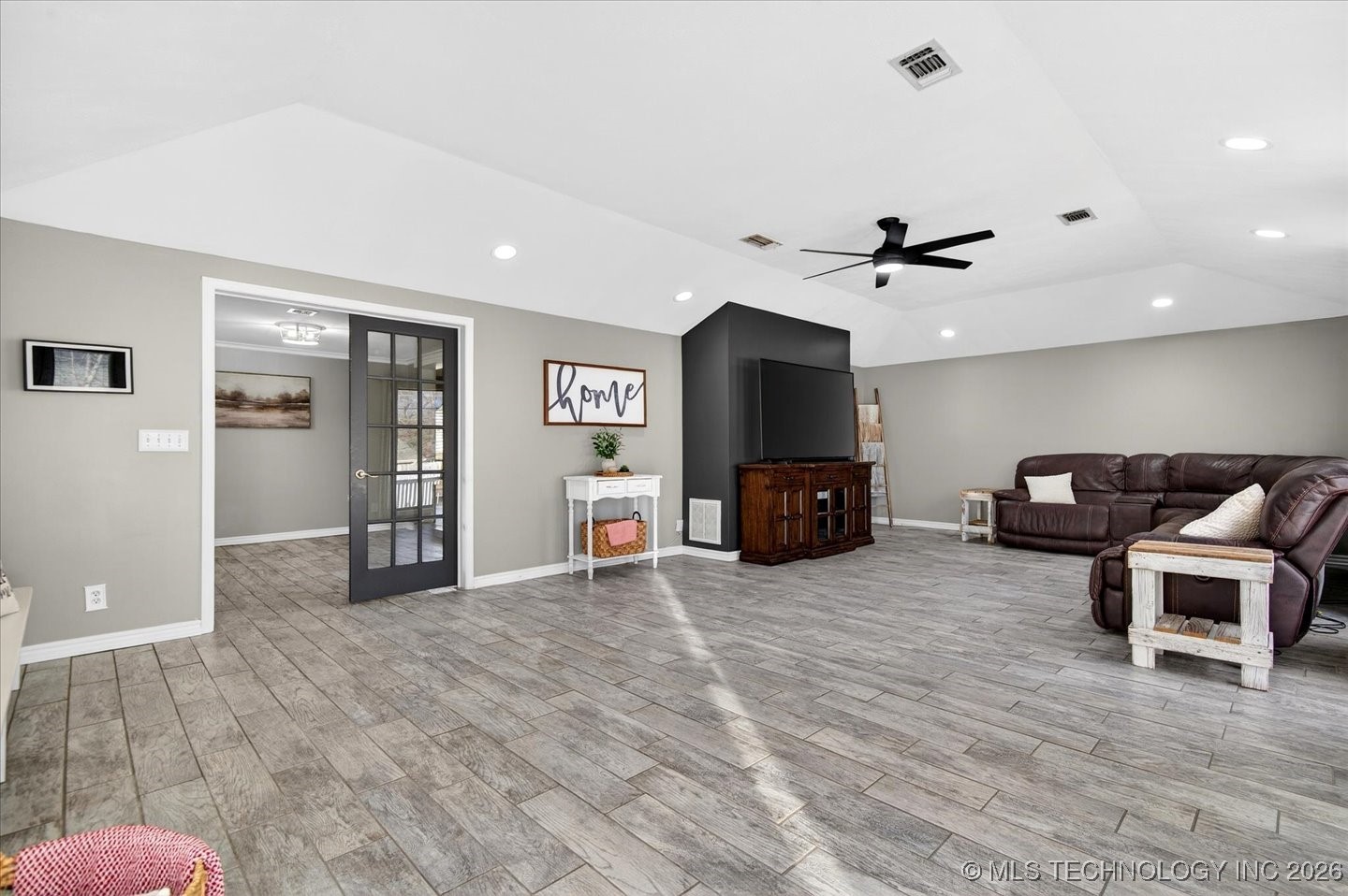 1516 Harris Drive Property Photo 28