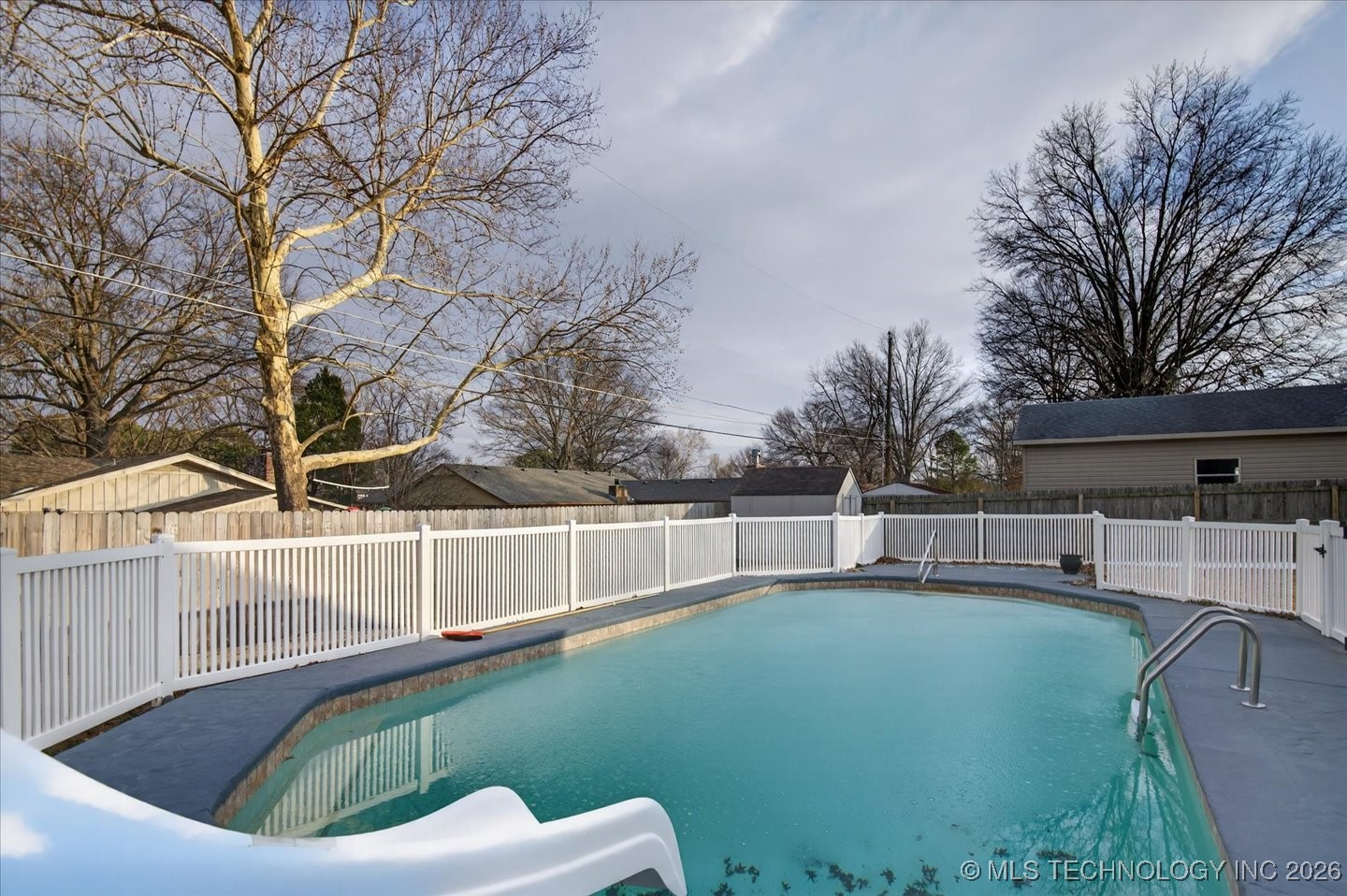 1516 Harris Drive Property Photo 43