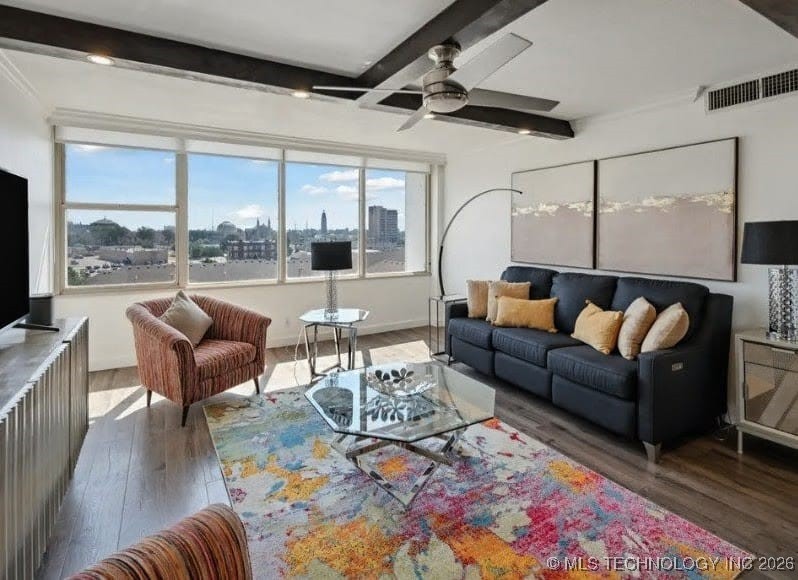 410 W 7th Street 828 Property Photo 9