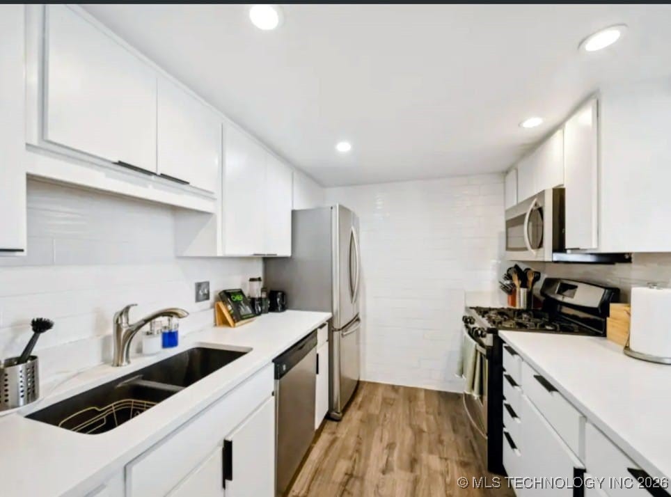 410 W 7th Street 828 Property Photo 13